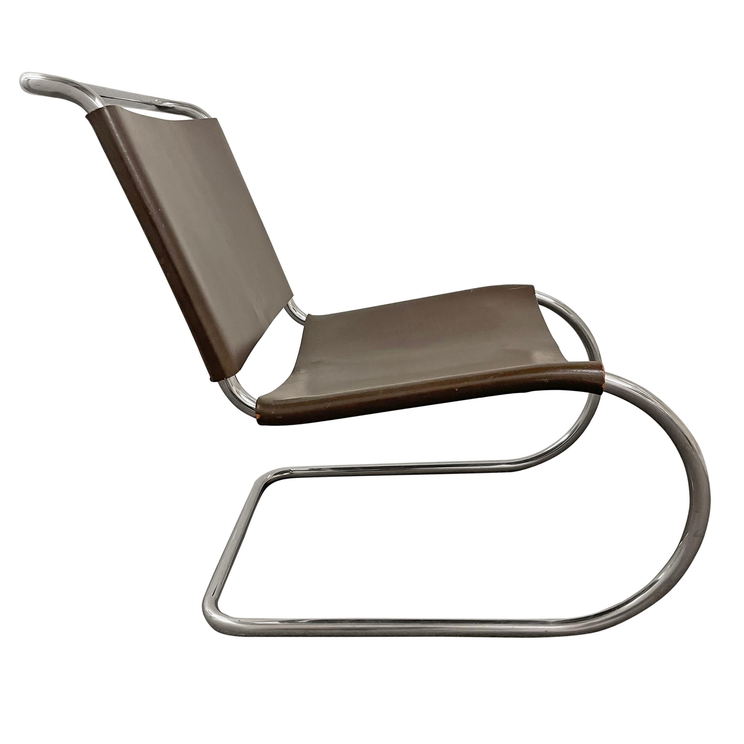 Mid-20th Century Pair of Mies van der Rohe for Knoll MR 30/5 Lounge Chairs For Sale