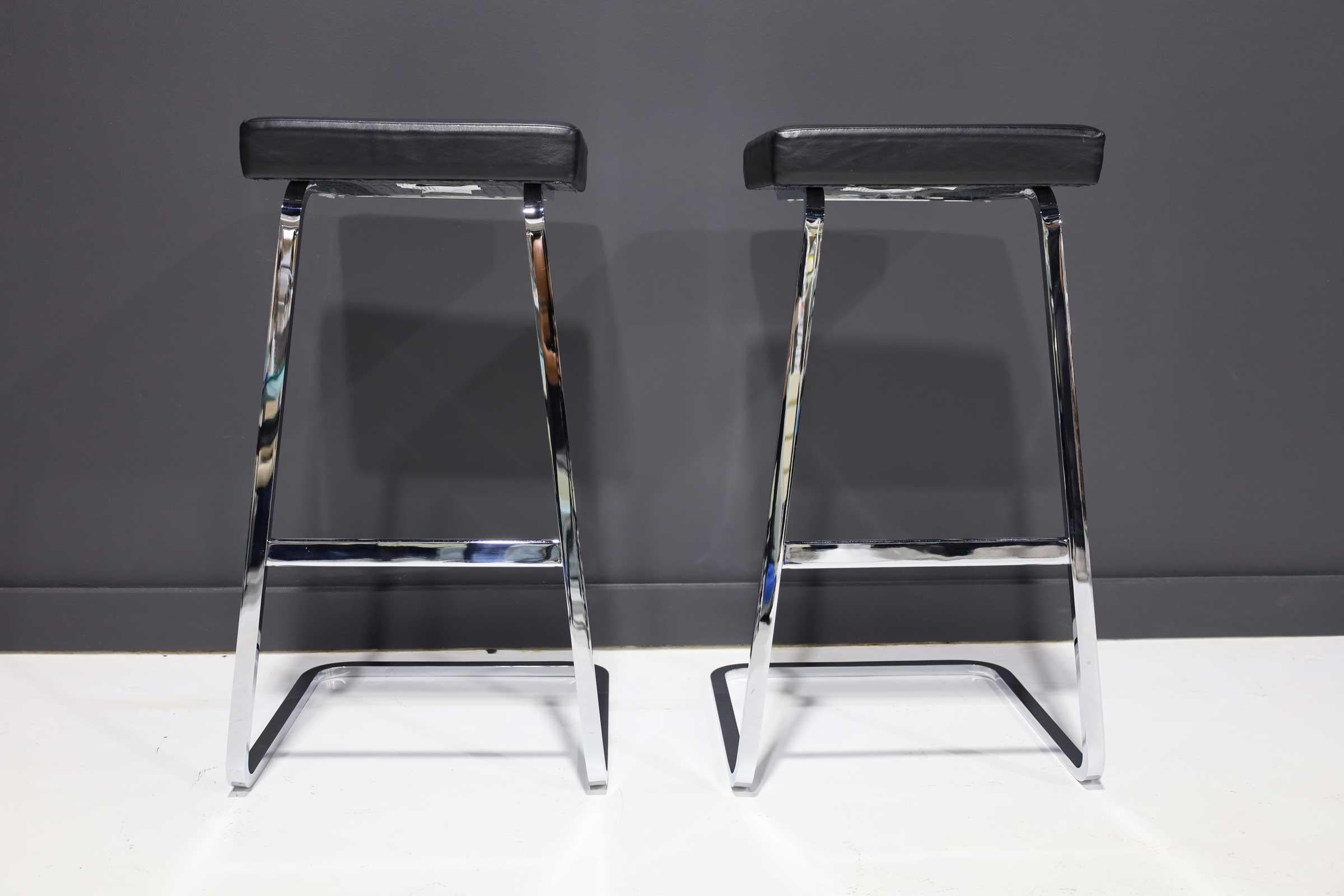 “Architecture is a language,” said Ludwig Mies van der Rohe. “When you are very good, you can be a poet.” Displaying his own signature visual lyricism, he created the Four Seasons Stool in 1958 for the Four Seasons restaurant in New York, which was
