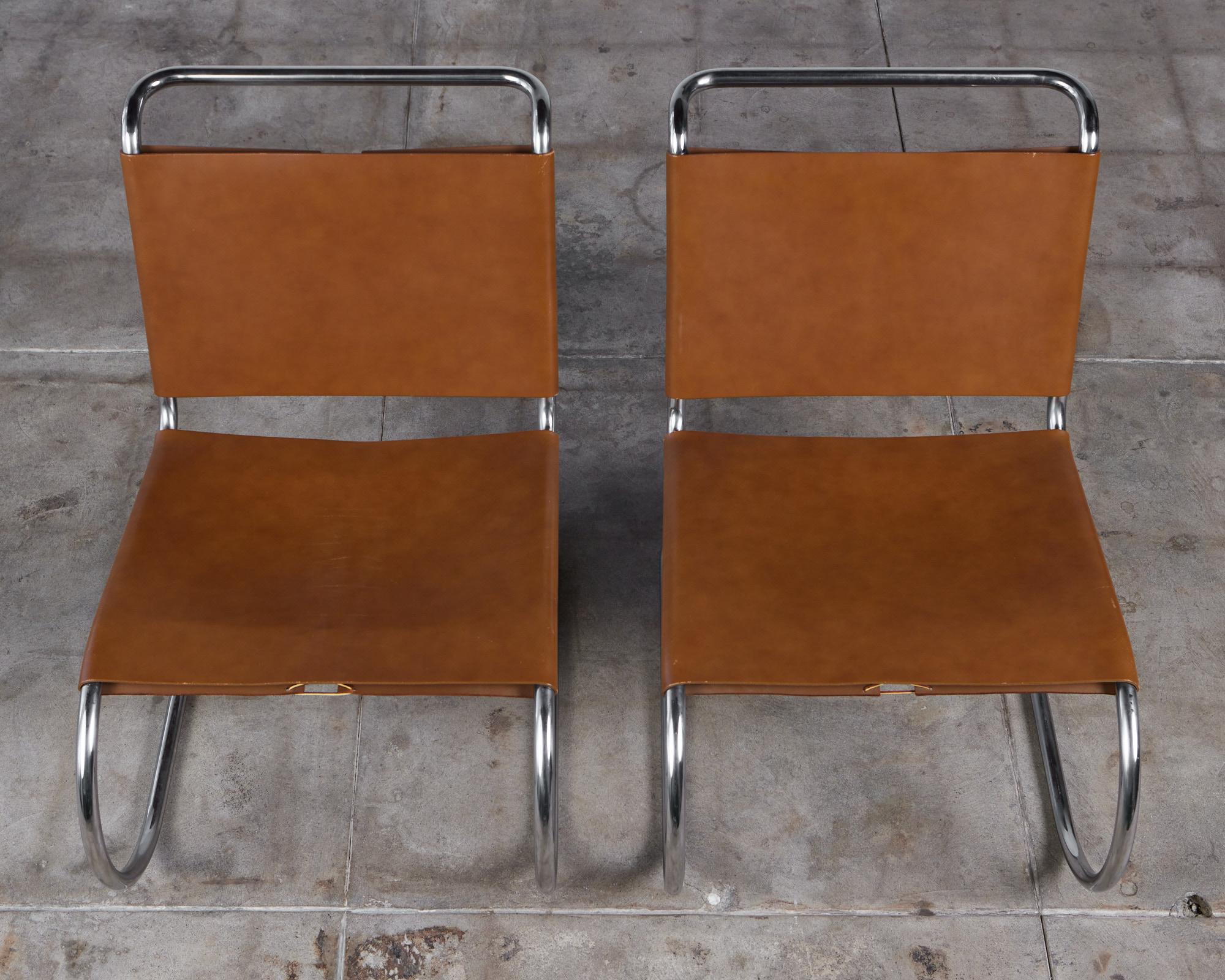 Mid-20th Century Pair of Mies van der Rohe Leather Lounge Chairs for Knoll