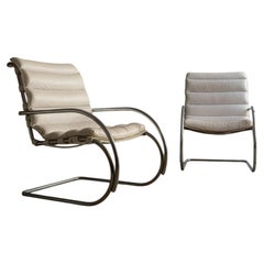 Pair of Mies van der Rohe "MR 20" Armchairs in Chrome and Leather, Forma, 1970s