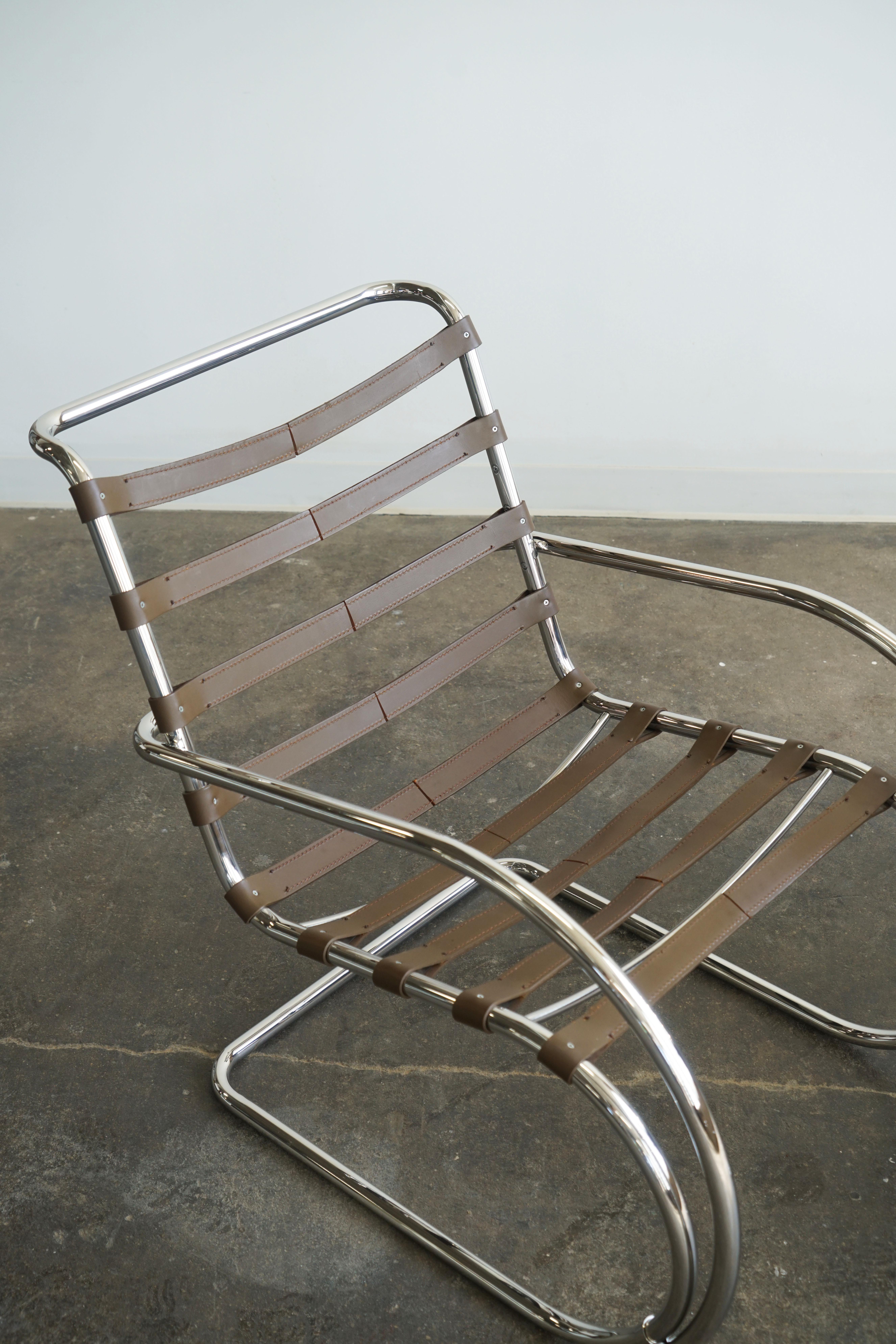 Pair of Mies Van der Rohe MR Lounge Chairs with arms for Knoll, brown suede 6
