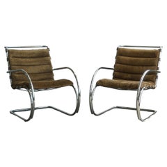 Retro Pair of Mies Van der Rohe MR Lounge Chairs with arms for Knoll, brown suede 
