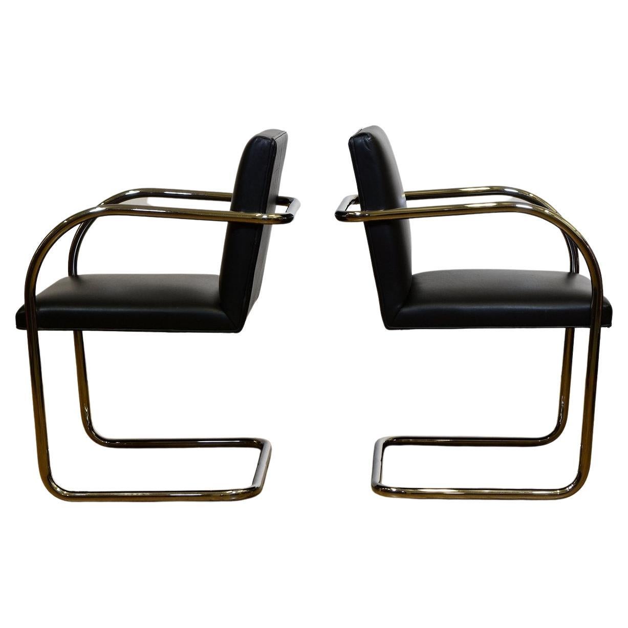 Pair of Knoll Brno chairs in black leather and steel chrome plated tubular frames. Circa 1980s. Paper label.

*Free delivery for all areas in mainland England & Wales only. Delivery to room of choice by a two person team. Items are left packed.