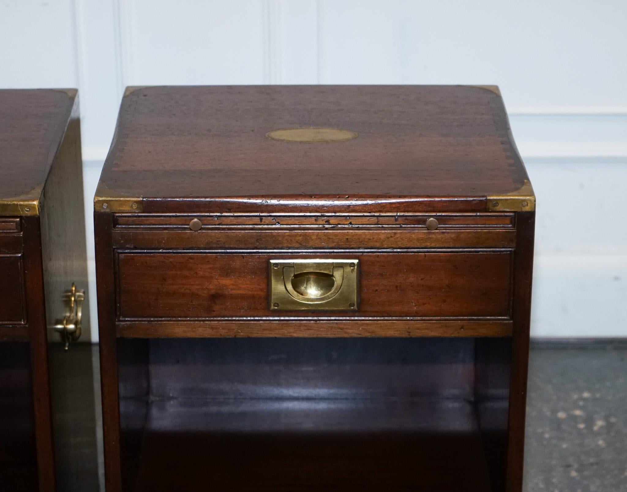 Brass PAIR OF MILITARY CAMPAIGN BEVAN FUNELL BEDSIDE TABLES NiGHTSTANDS TWO DRAWERS For Sale