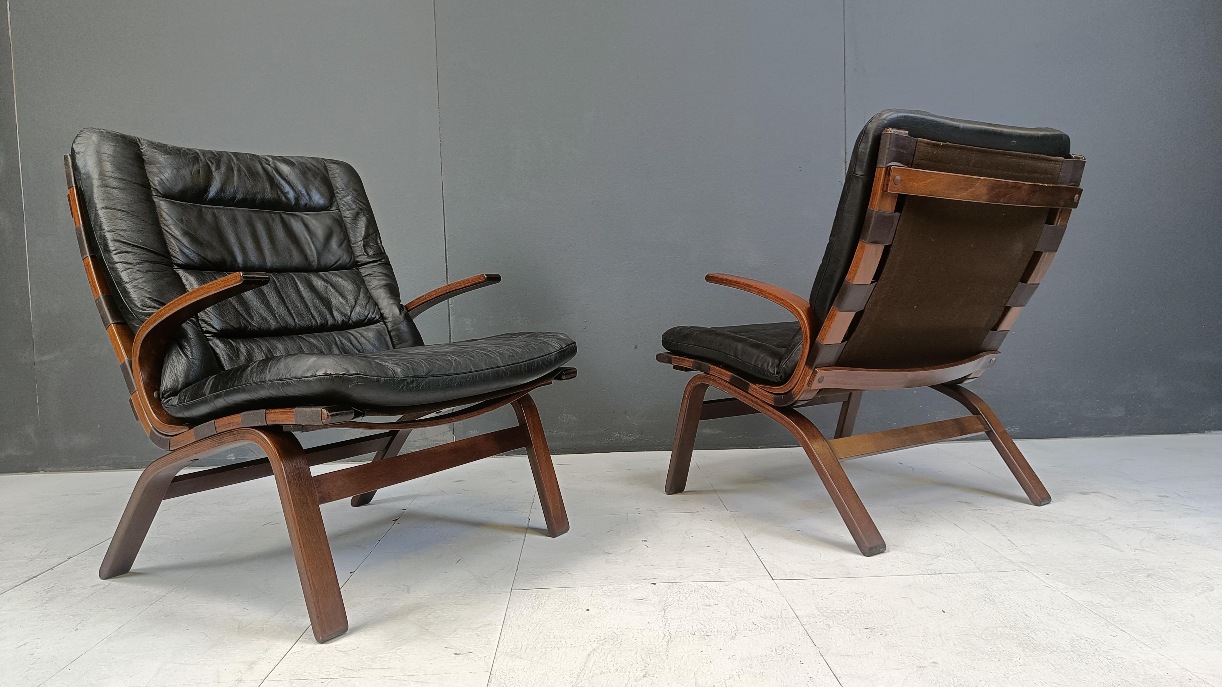 Pair of Miljo armchairs by Farstrup Møbler, 1970s 3