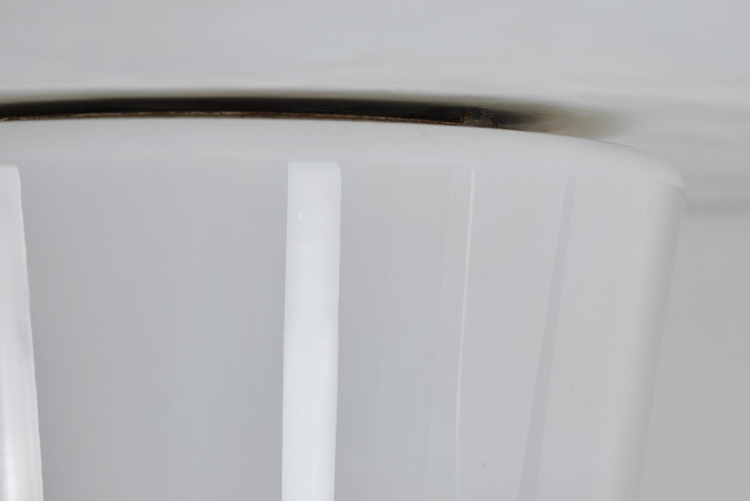 Einbaubeleuchtung aus Milchglas von ASEA, Schweden, Mitte des 20. Jahrhunderts, Paar im Angebot 5