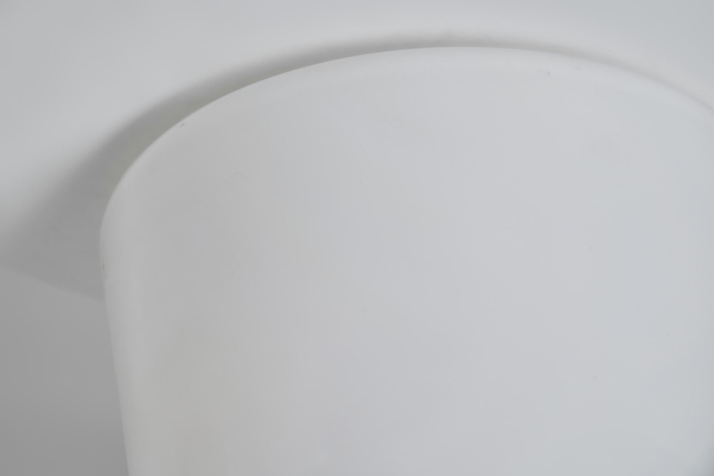 Einbaubeleuchtung aus Milchglas von ASEA, Schweden, Mitte des 20. Jahrhunderts, Paar im Angebot 6