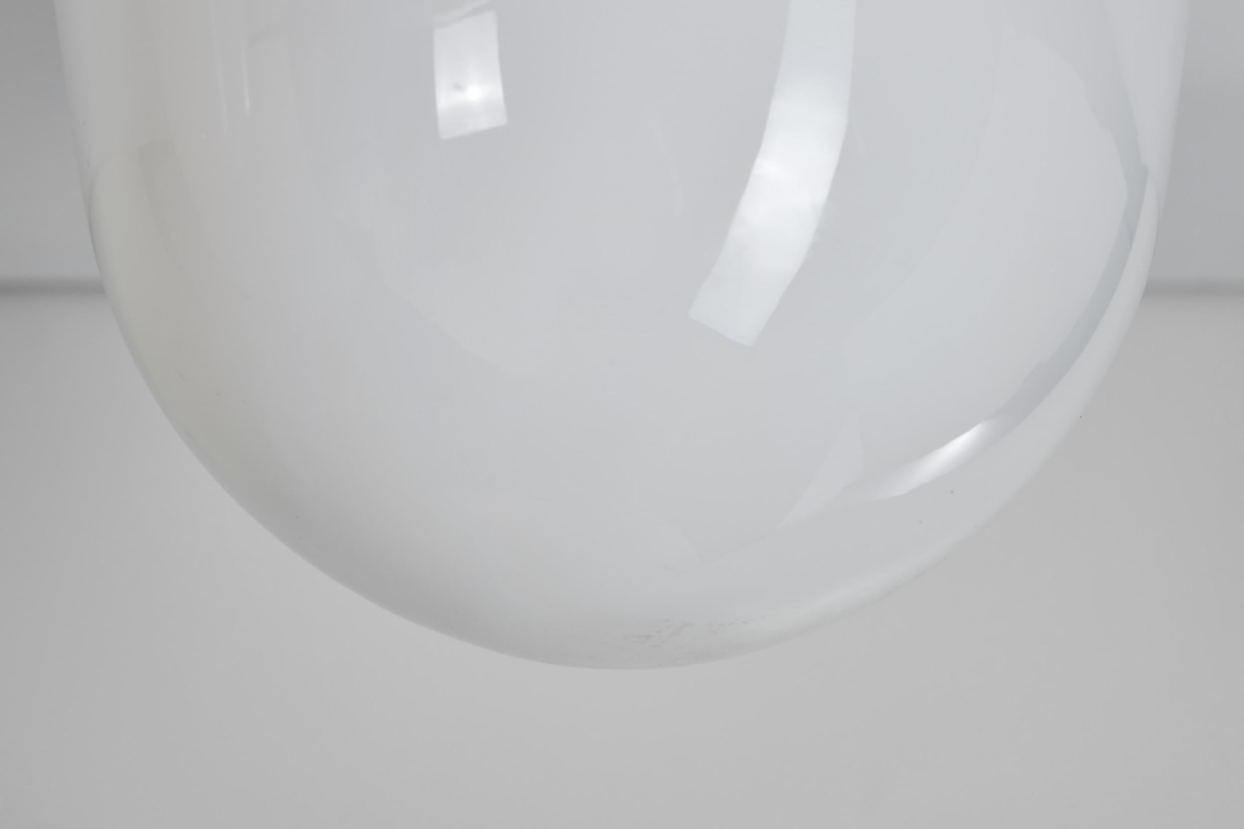 Einbaubeleuchtung aus Milchglas von ASEA, Schweden, Mitte des 20. Jahrhunderts, Paar im Angebot 9