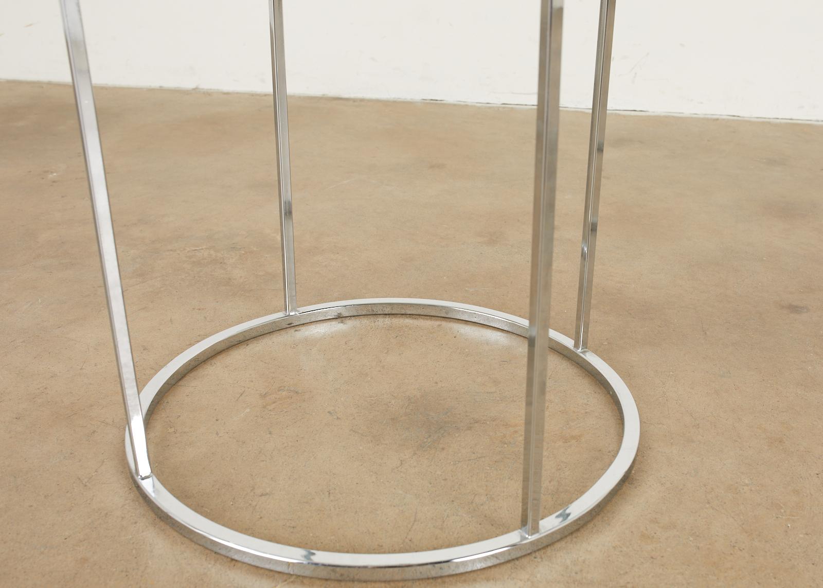 20th Century Pair of Milo Baughman Attributed Thin Line Chrome Drink Tables For Sale