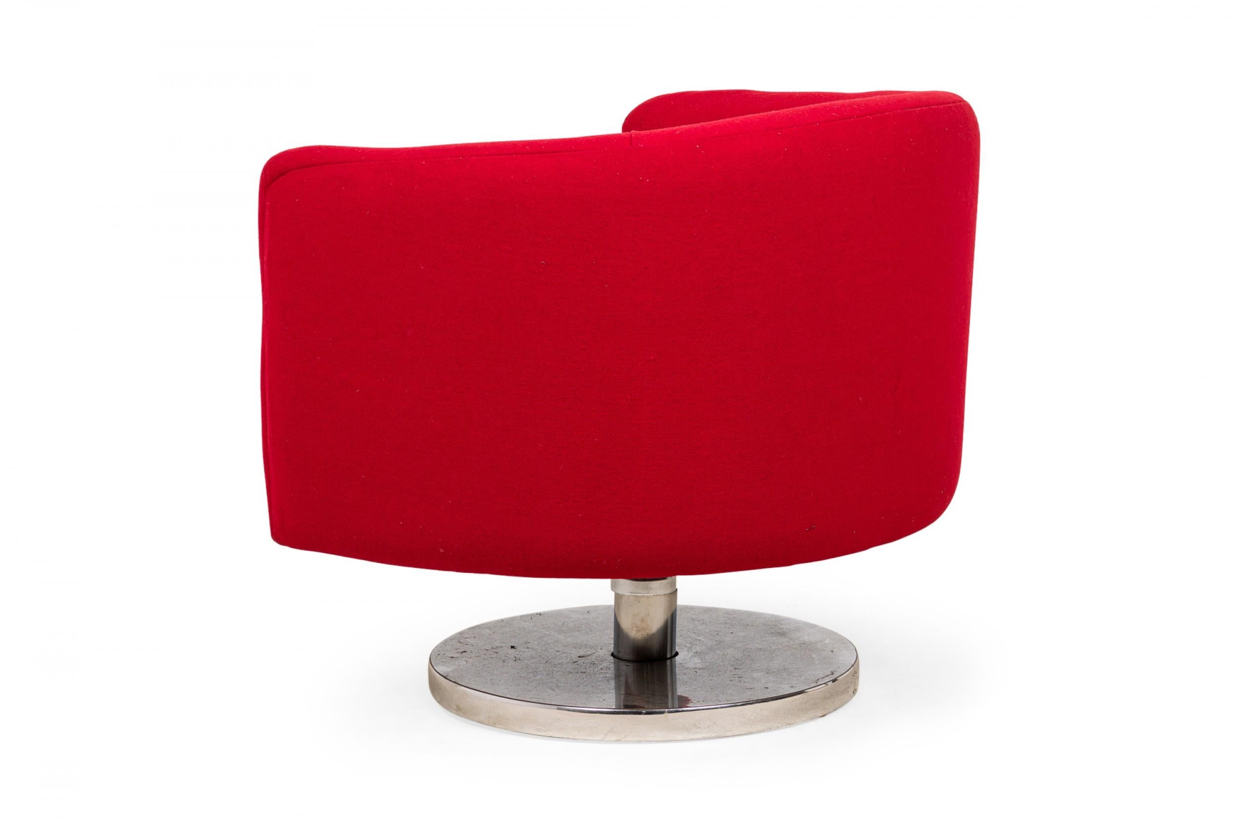 Pair of Milo Baughman Bright Red Upholstered Swivel / Tilt Tub Armchairs In Good Condition For Sale In New York, NY