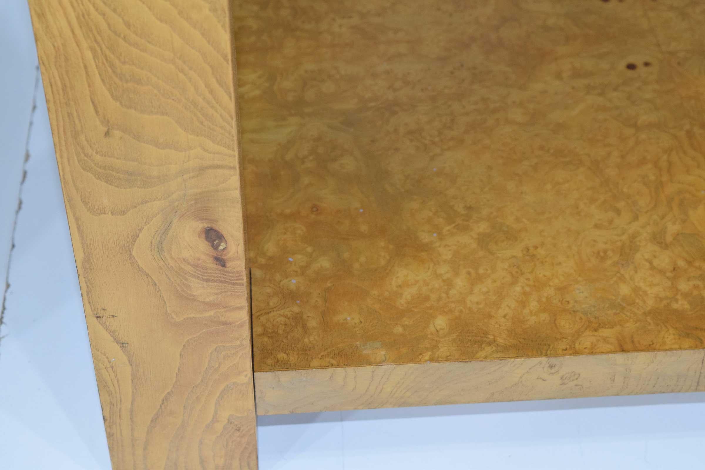 Pair of Lane Burl Wood End Tables or Nightstands In Good Condition In Dallas, TX
