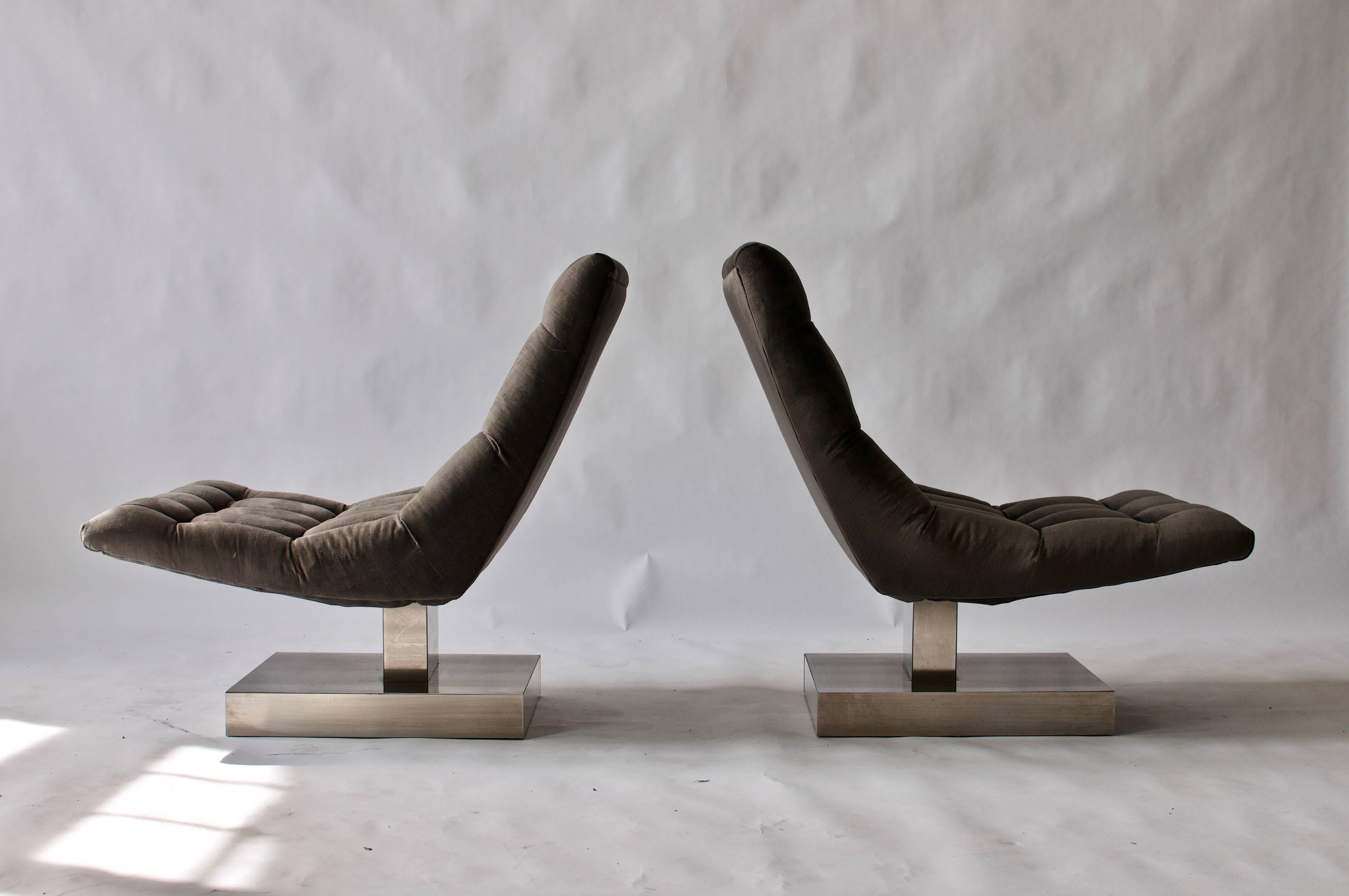 American Pair of Milo Baughman Cantilevered Lounge Chairs