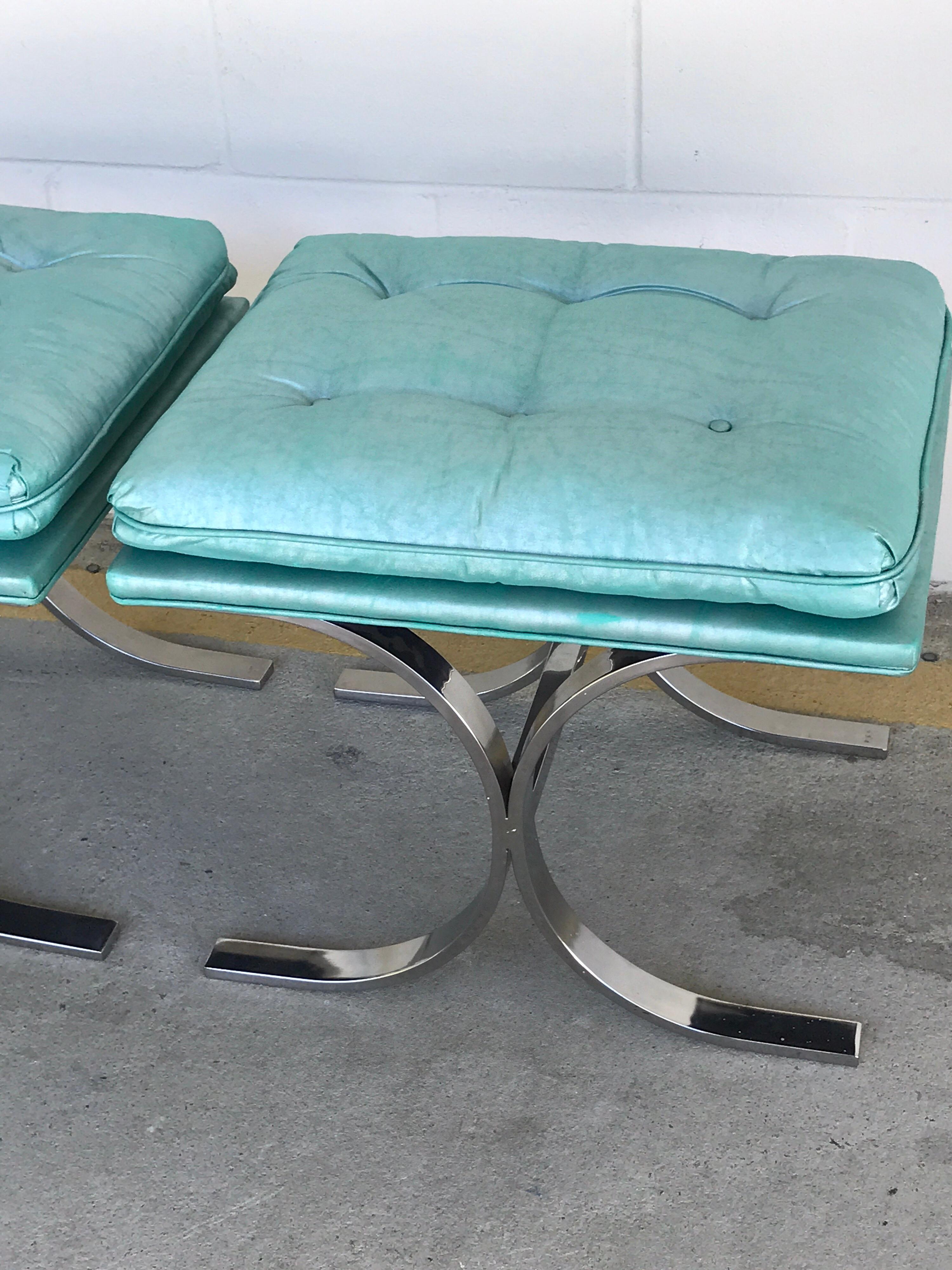 Mid-Century Modern Pair of Milo Baughman Style Chrome Curule Benches For Sale