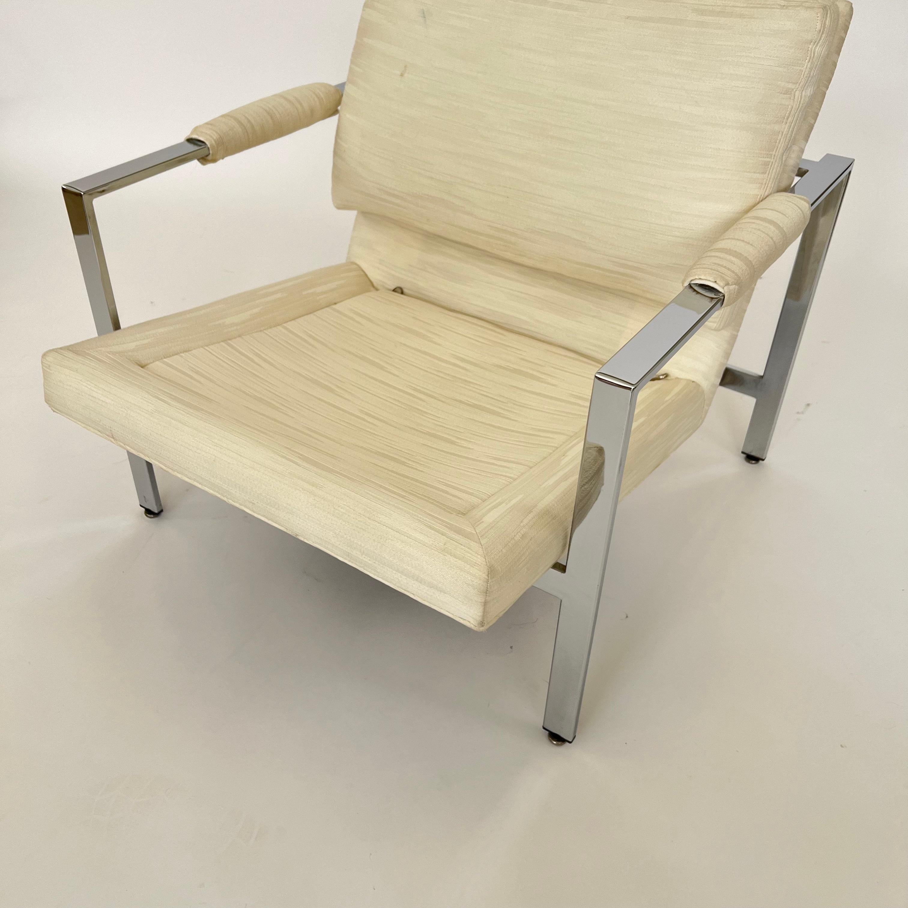 Paire de chaises longues Milo Baughman à cadre chromé en vente 2