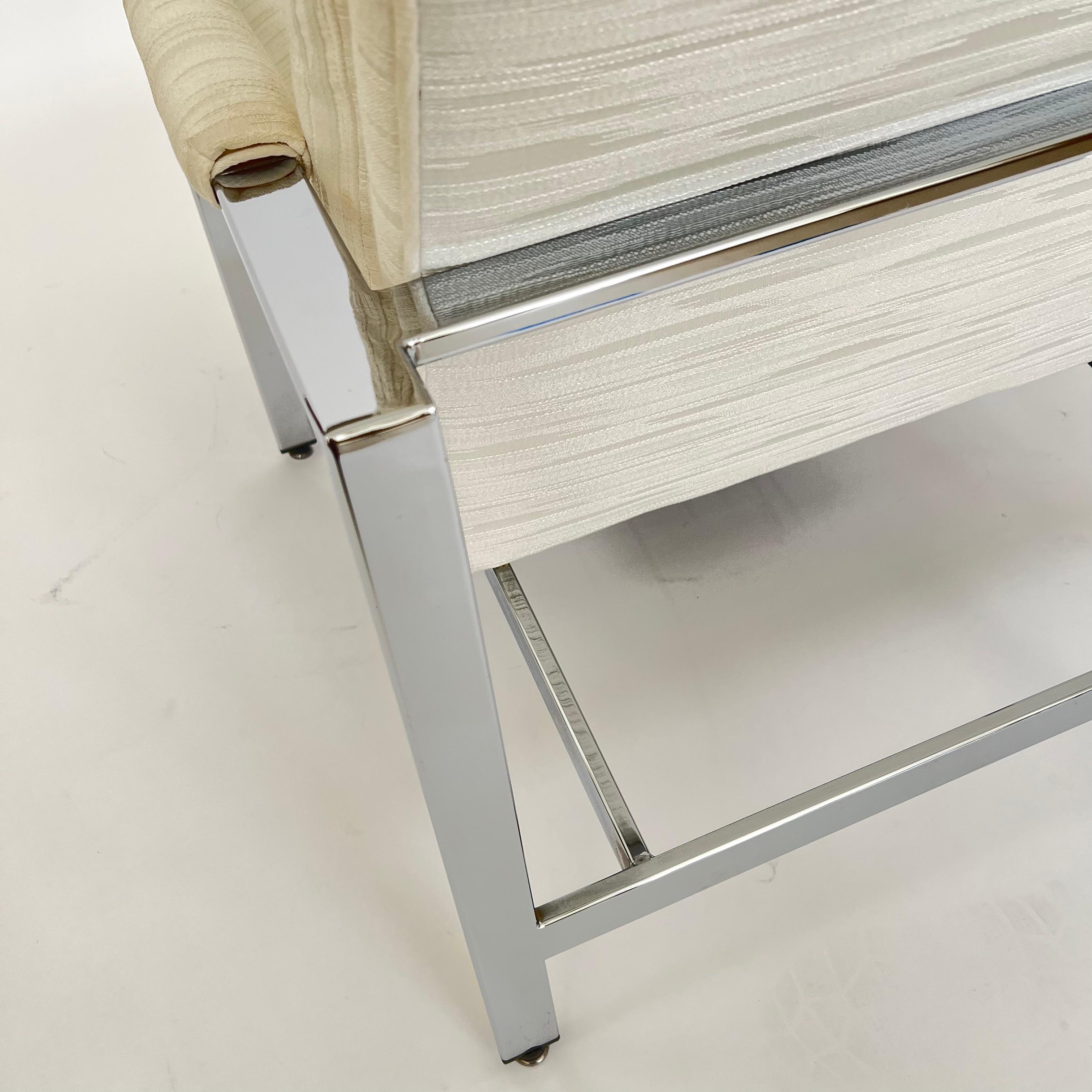 Paire de chaises longues Milo Baughman à cadre chromé en vente 4