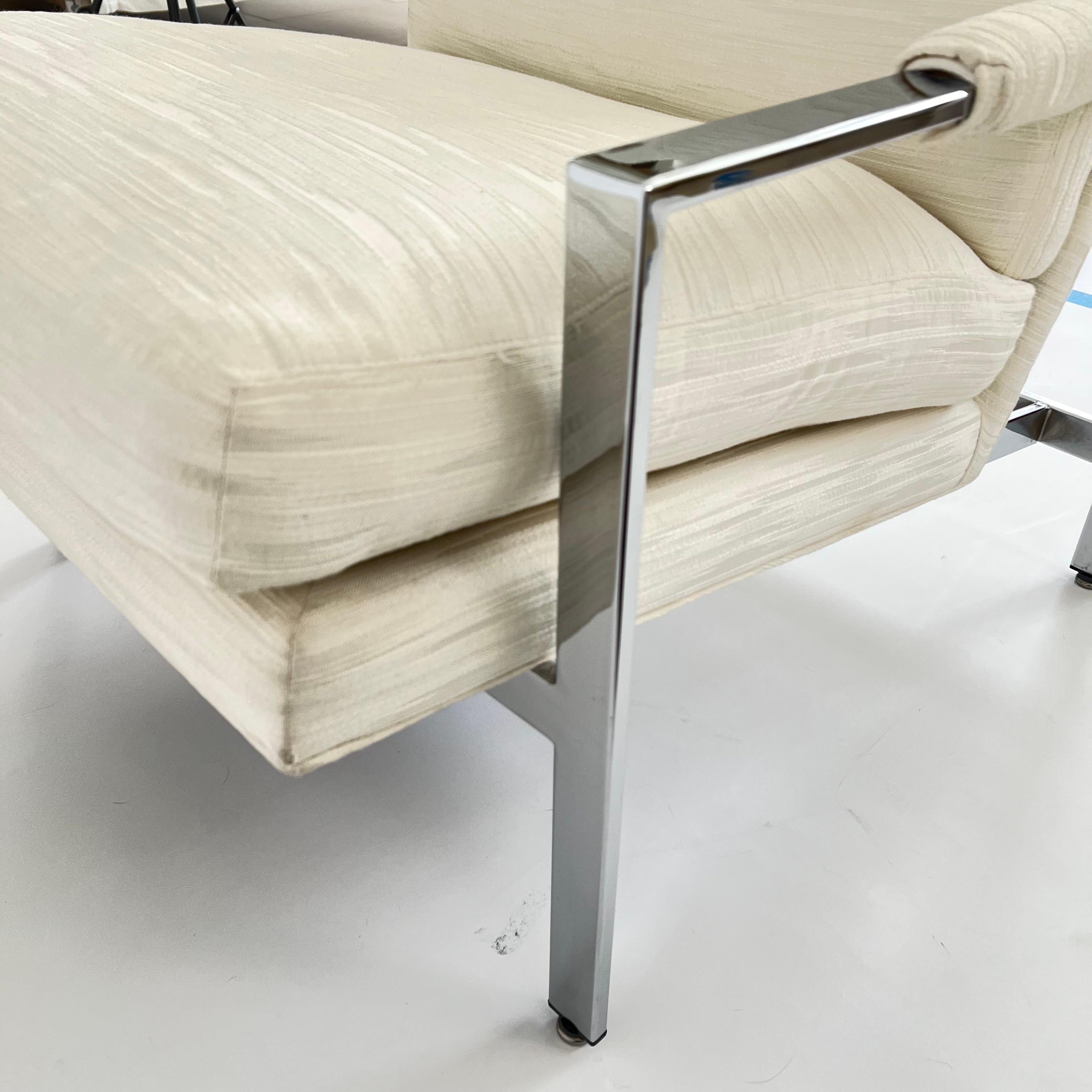 Paire de chaises longues Milo Baughman à cadre chromé en vente 7