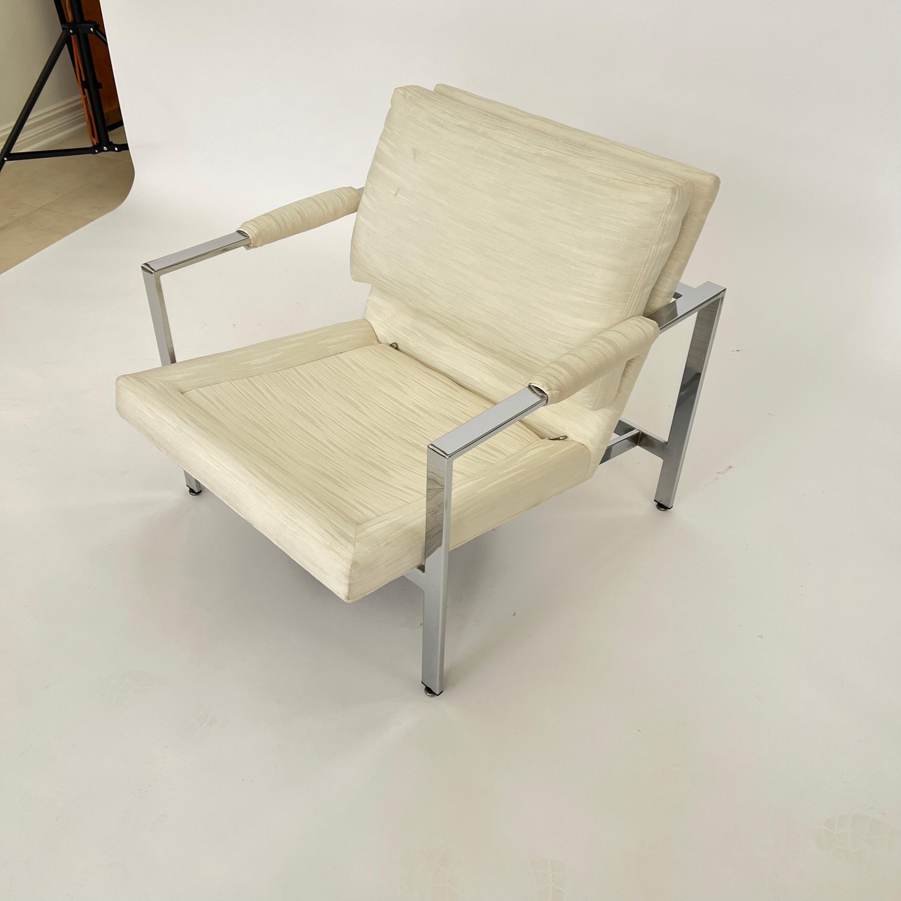 Paire de chaises longues Milo Baughman à cadre chromé en vente 1