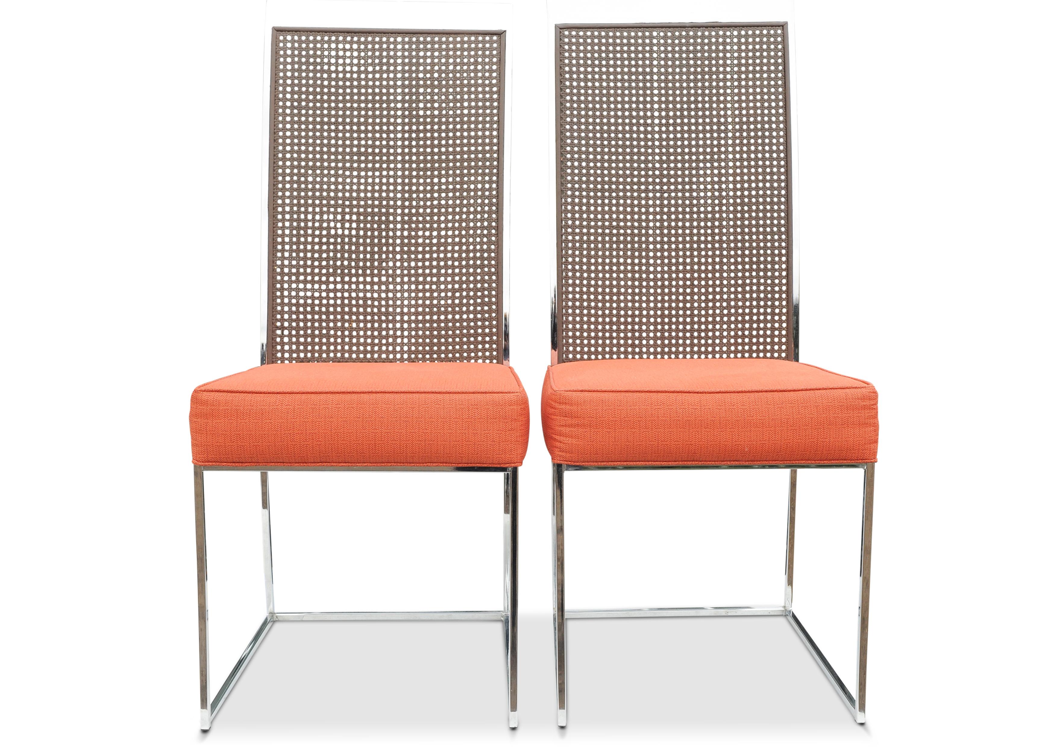 Américain Paire de chaises de salle à manger originales Milo Baughman en acier chromé et rotin, 1970 en vente