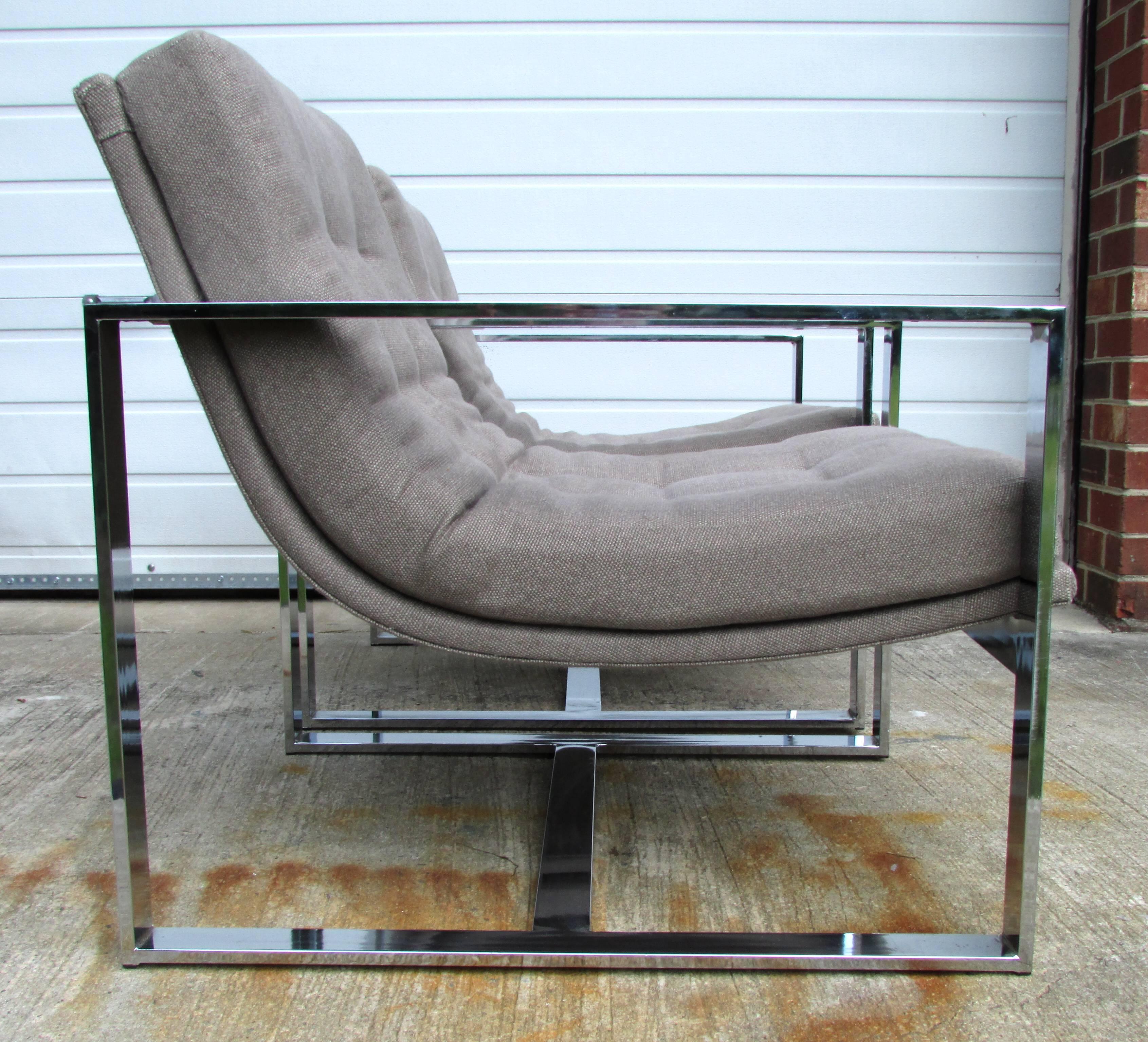 Mid-Century Modern Pair of Milo Baughman Cube Chairs For Sale