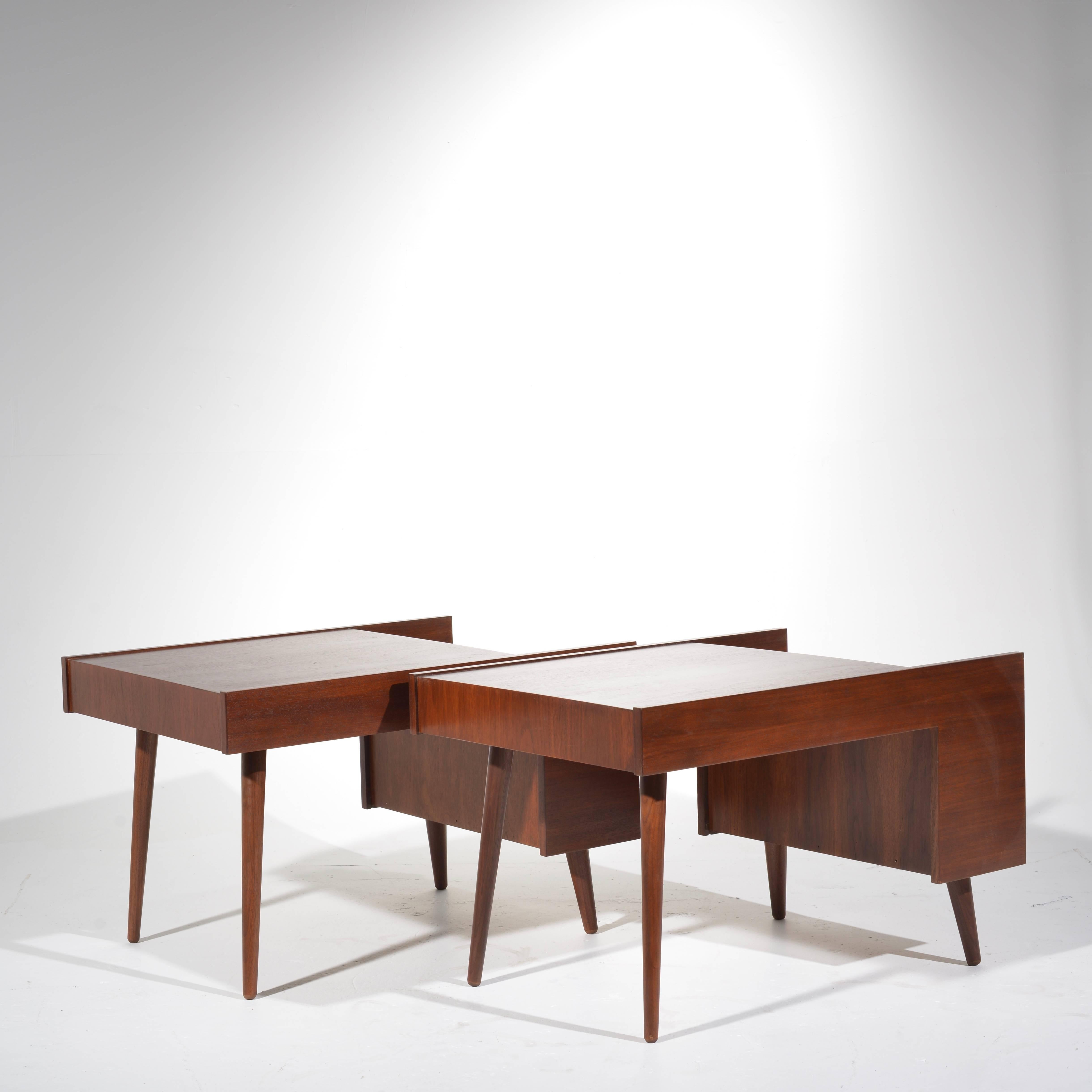Pair of Milo Baughman End Tables for Glenn of California In Excellent Condition For Sale In Los Angeles, CA
