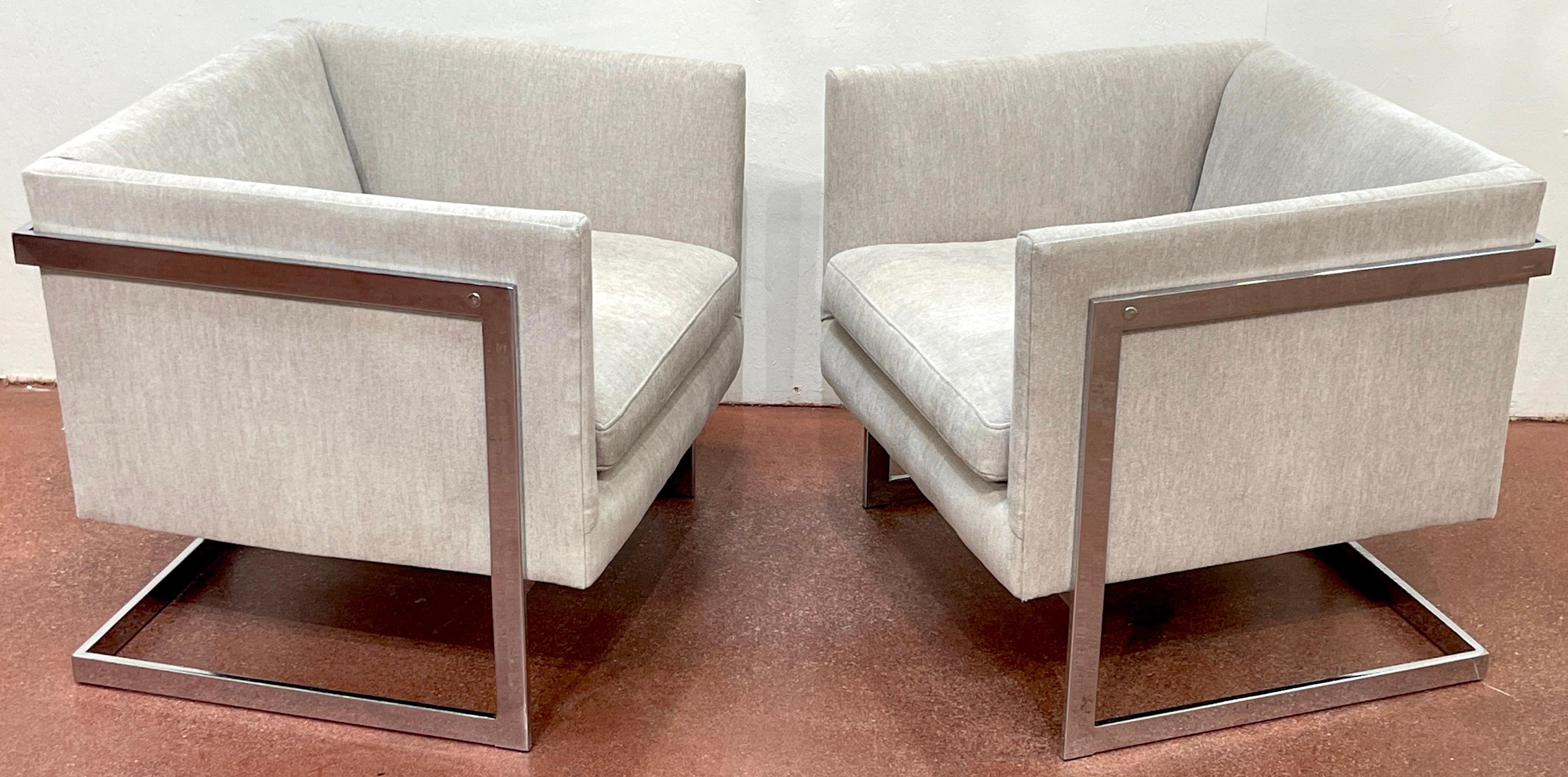Mid-Century Modern Pair of Milo Baughman Floating Cube Club Chairs, with Kravet Upholstery For Sale