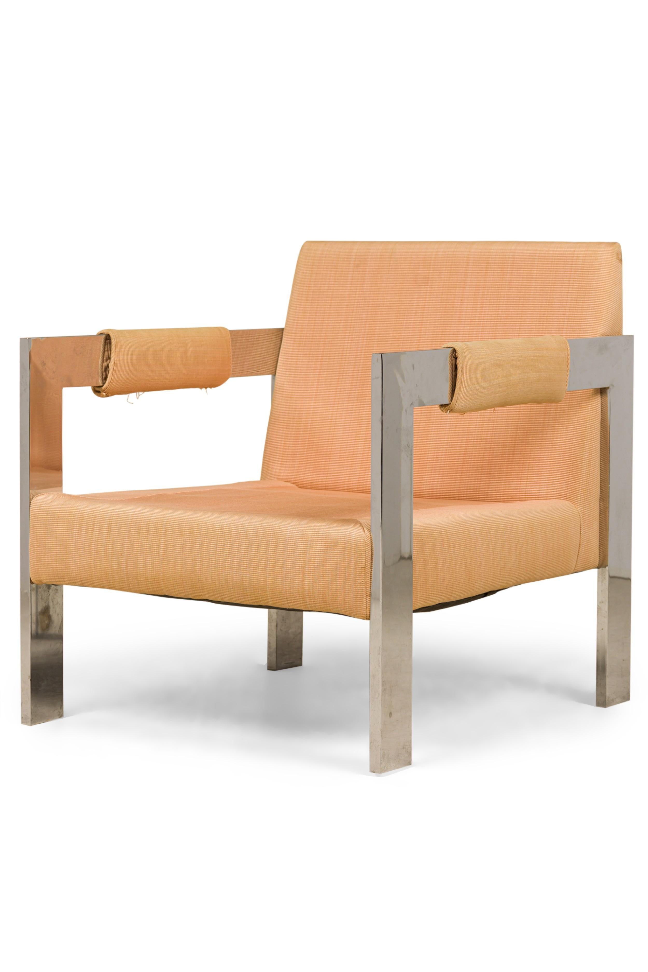 Milo Baughman für Directional American, Paar polierte gepolsterte Sessel (Metall) im Angebot