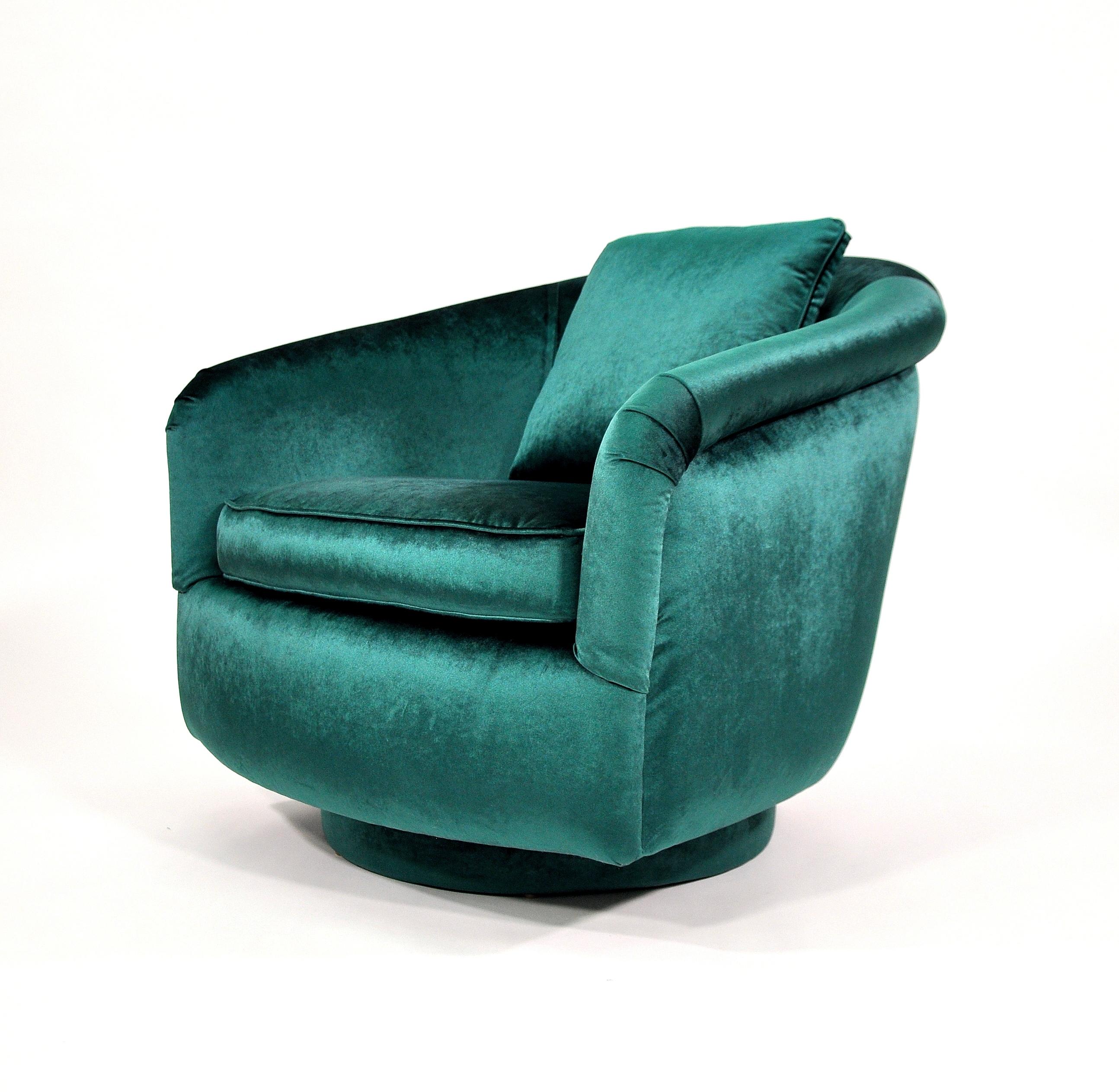 Pair of Milo Baughman for Thayer Coggin Green Velvet Swivel Lounge Chairs 3