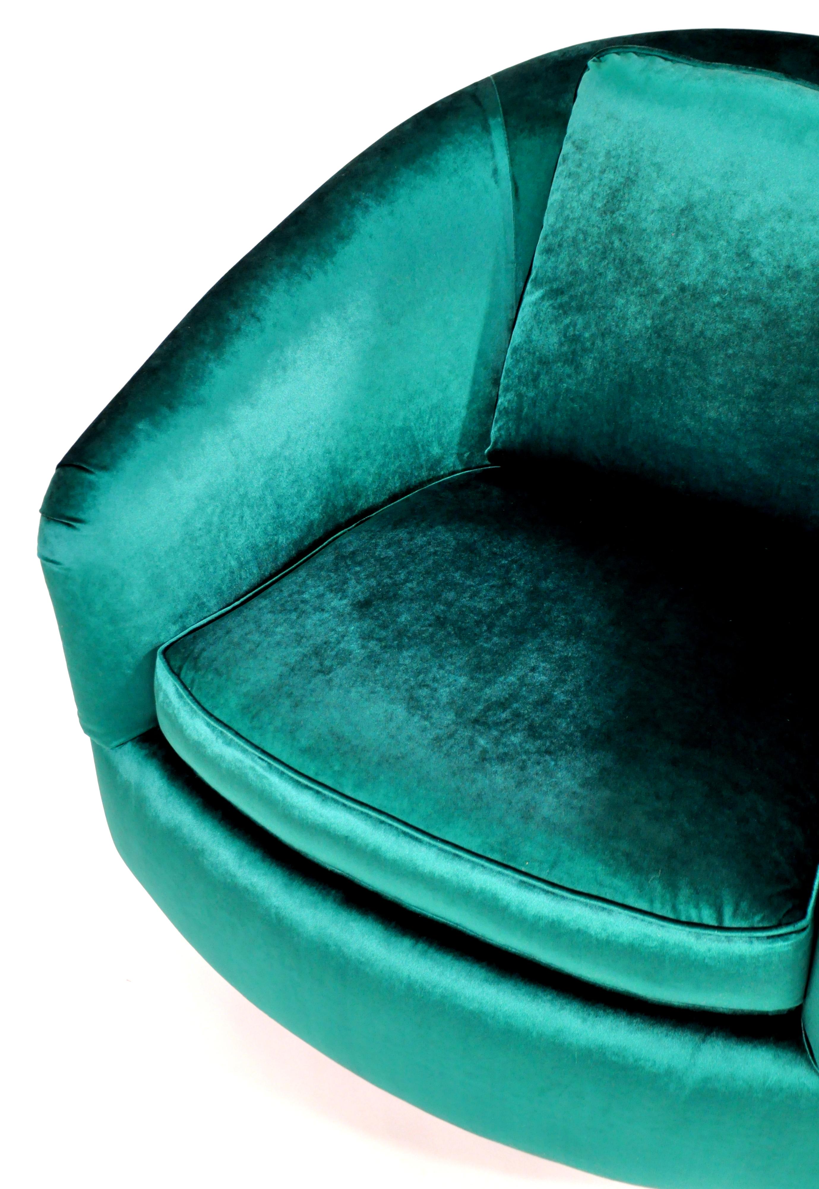 Pair of Milo Baughman for Thayer Coggin Green Velvet Swivel Lounge Chairs 6