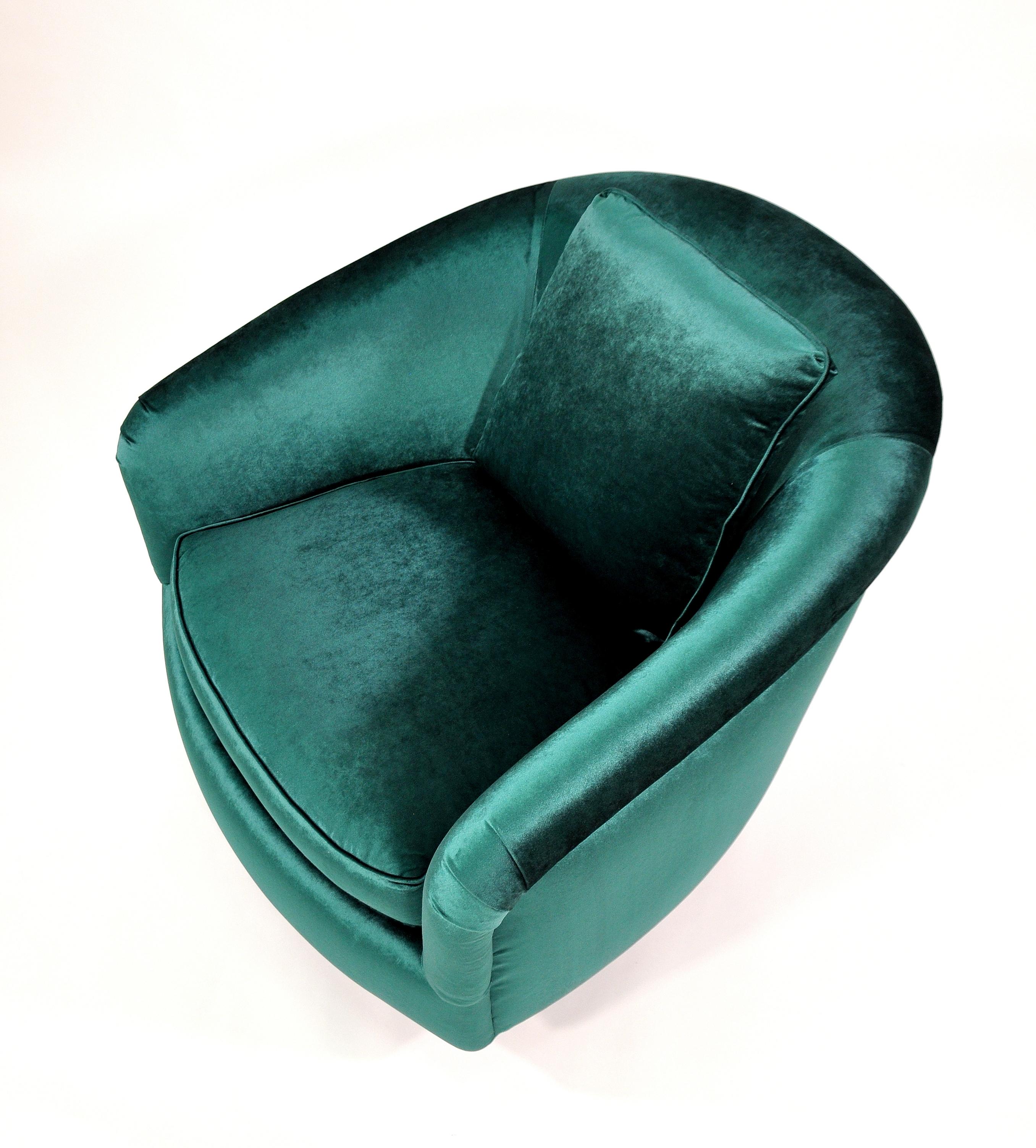 Pair of Milo Baughman for Thayer Coggin Green Velvet Swivel Lounge Chairs 7