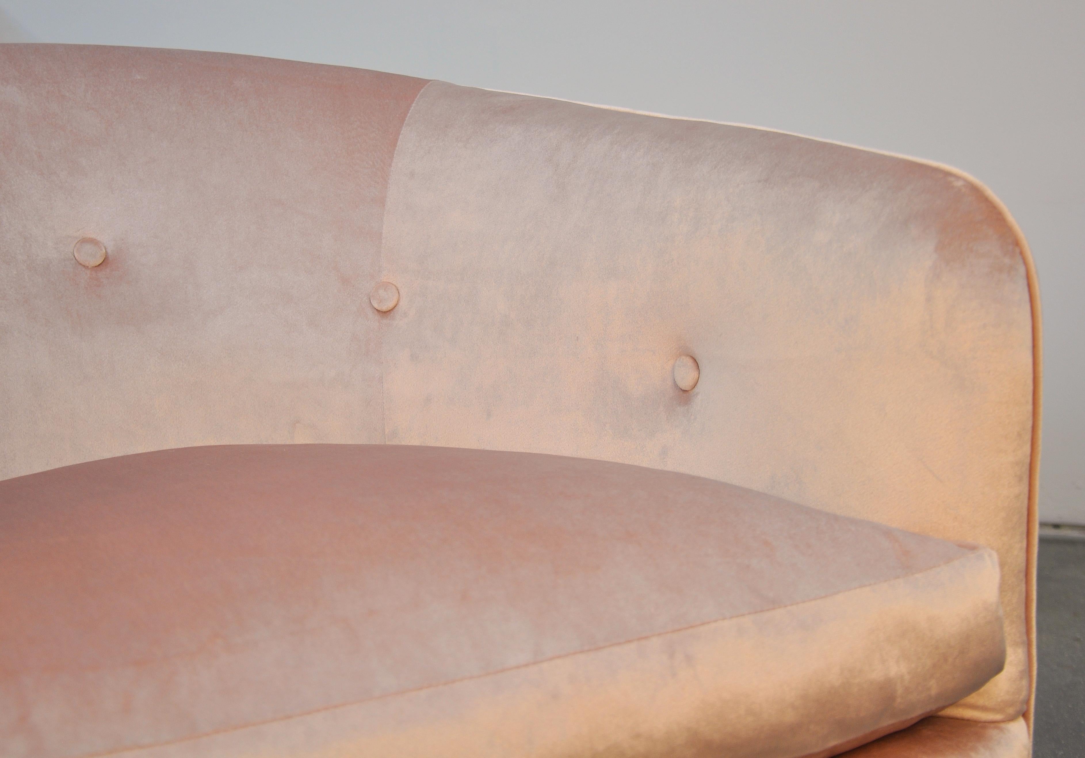 Mid-20th Century Pair of Milo Baughman for Thayer Coggin Pink Velvet Swivel Lounge Chairs