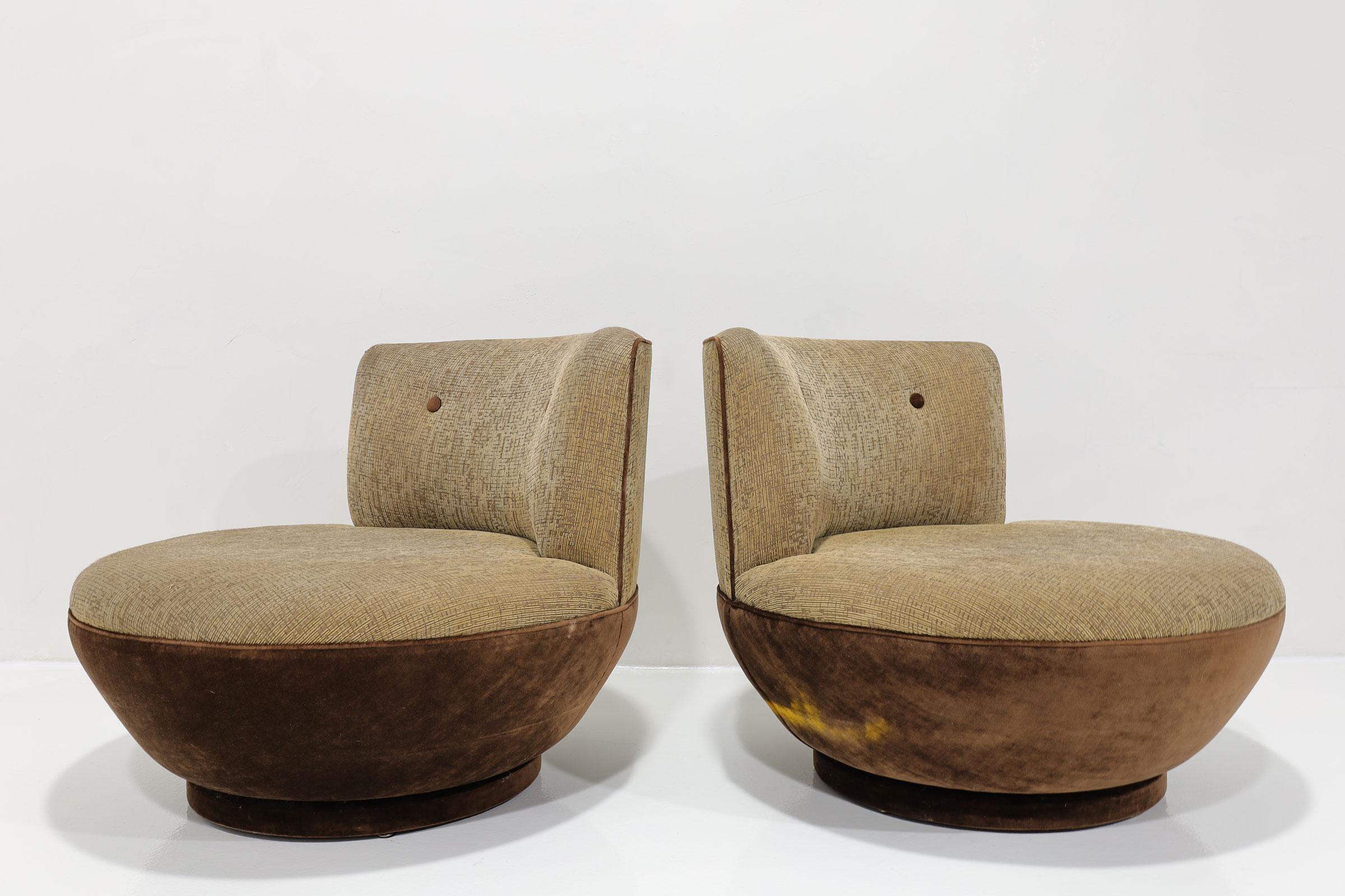 What a suite! Two super nice and comfortable swivel chairs by Milo Baughman for Thayer Coggin. We can help with reupholstery if you would like, or these look great if you like a vintage look. We ahve the matching sofa with another set of swivels