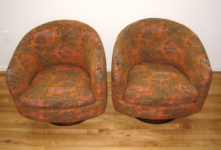 Mid-Century Modern Milo Baughman for Thayer Coggin Swivel Tilt Lounge Chairs Pair of 2  For Sale