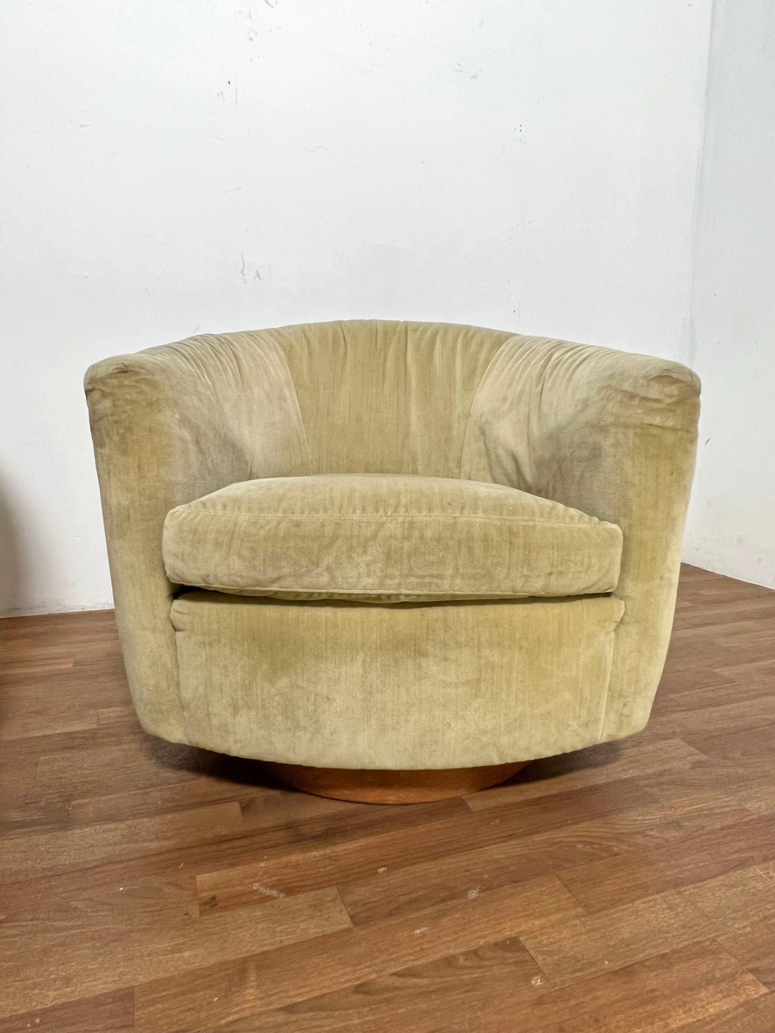 Paire de fauteuils pivotants de Milo Baughman pour Thayer Coggin, vers 1970 en vente 1