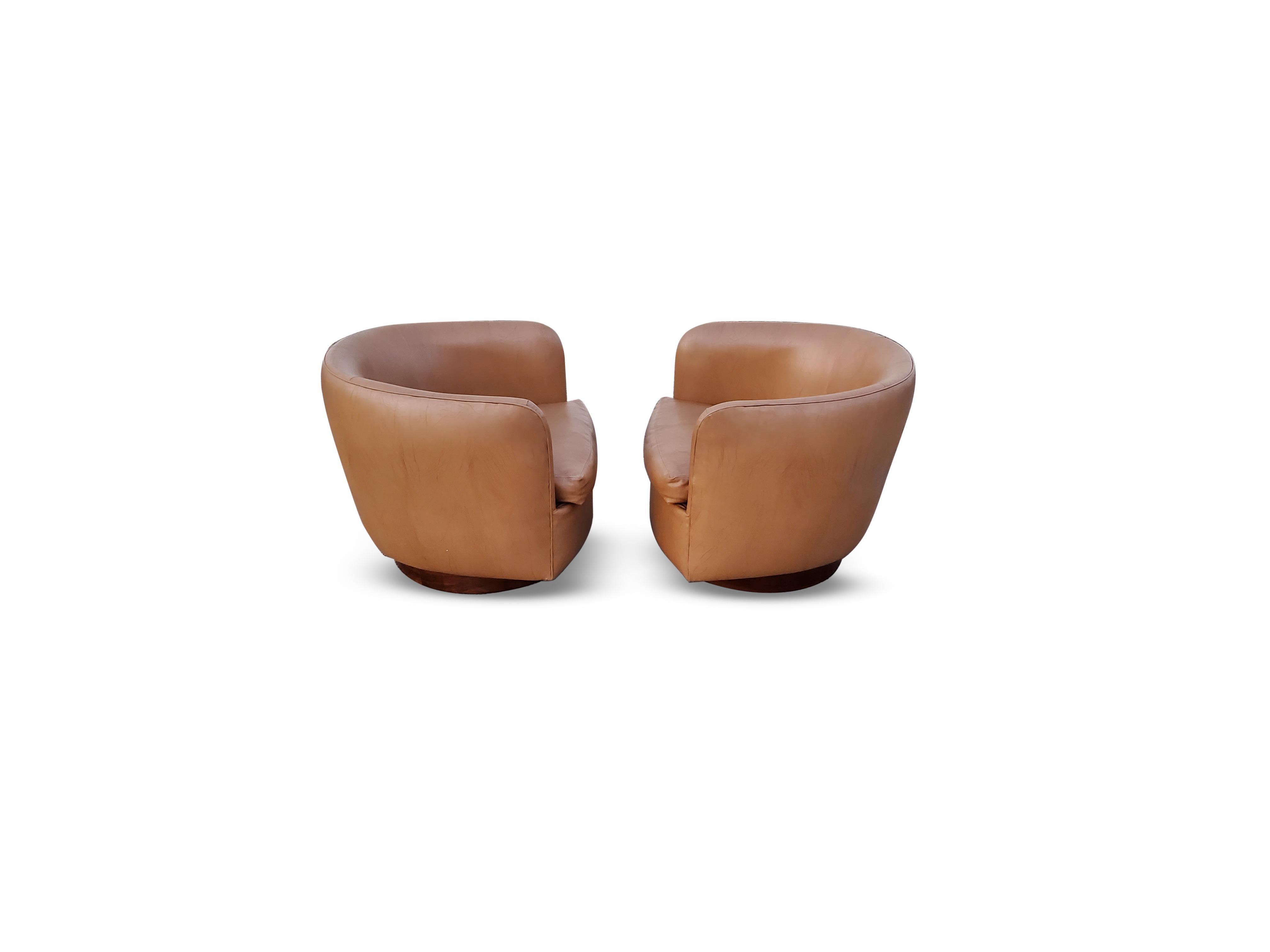 American Pair of Milo Baughman for Thayer Coggin Tilt / Swivel Lounge Chairs