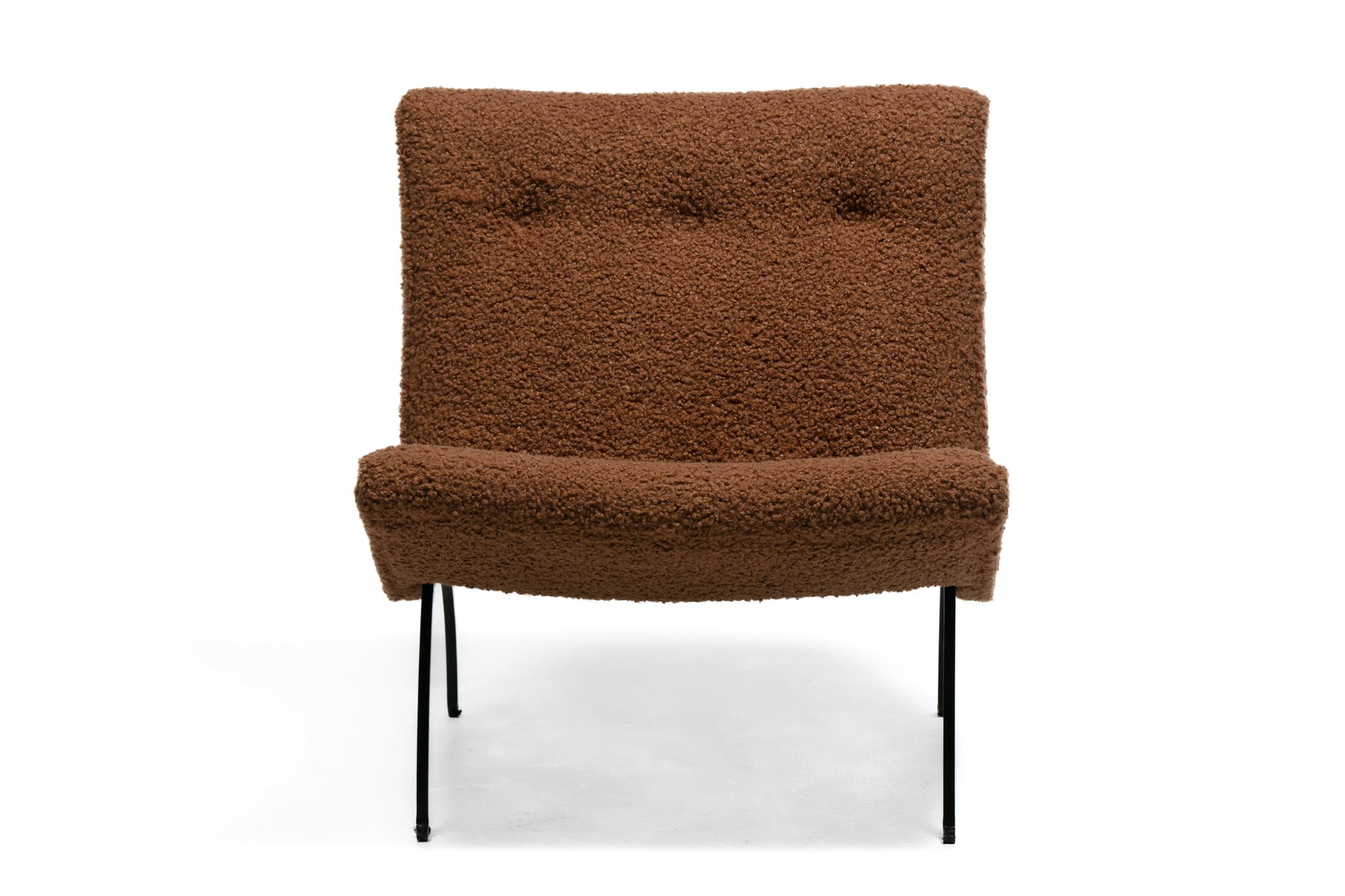 Pair of Milo Baughman Scoop Chairs in Cocoa Bouclé with Iron Legs c. 1950s For Sale 1