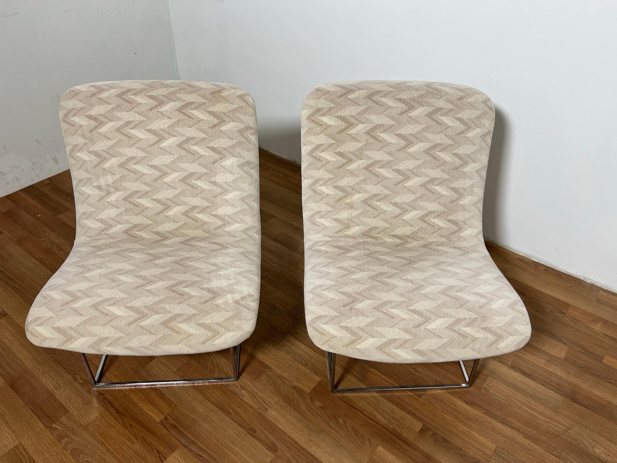 Pair of Milo Baughman Scoop Form Slipper Lounge Chairs Circa 1970s 1