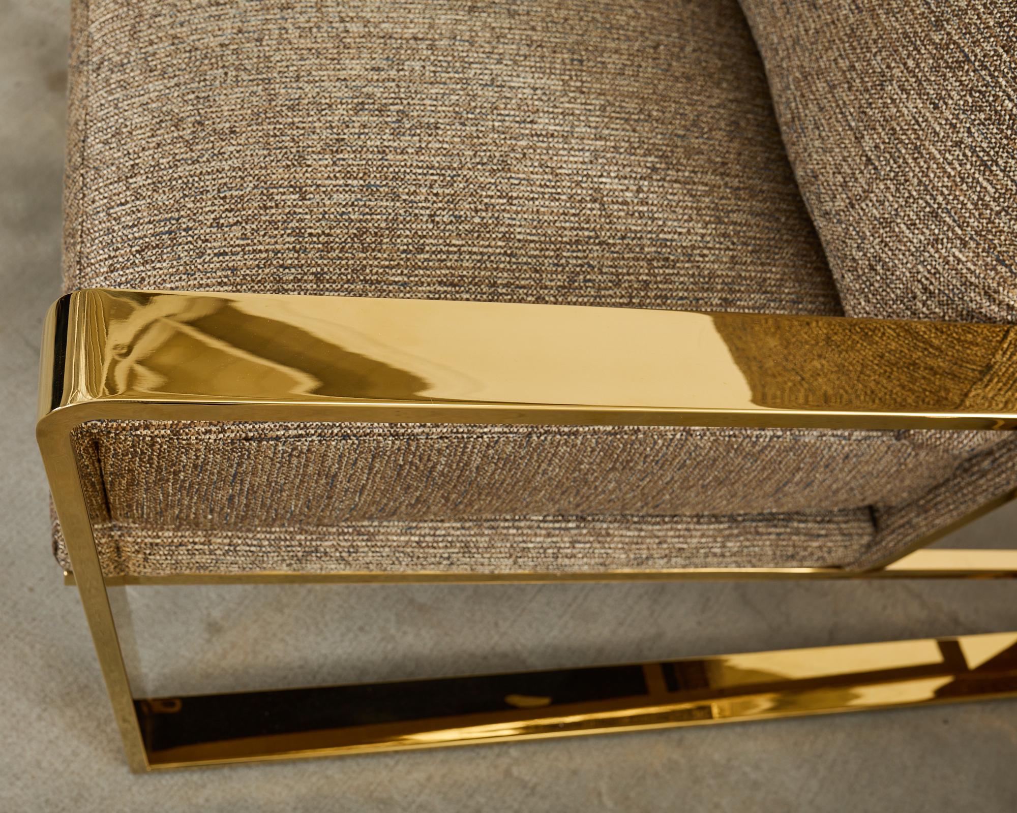 Paire de chaises longues en laiton de style Milo Baughman par Bernhardt Bon état - En vente à Rio Vista, CA