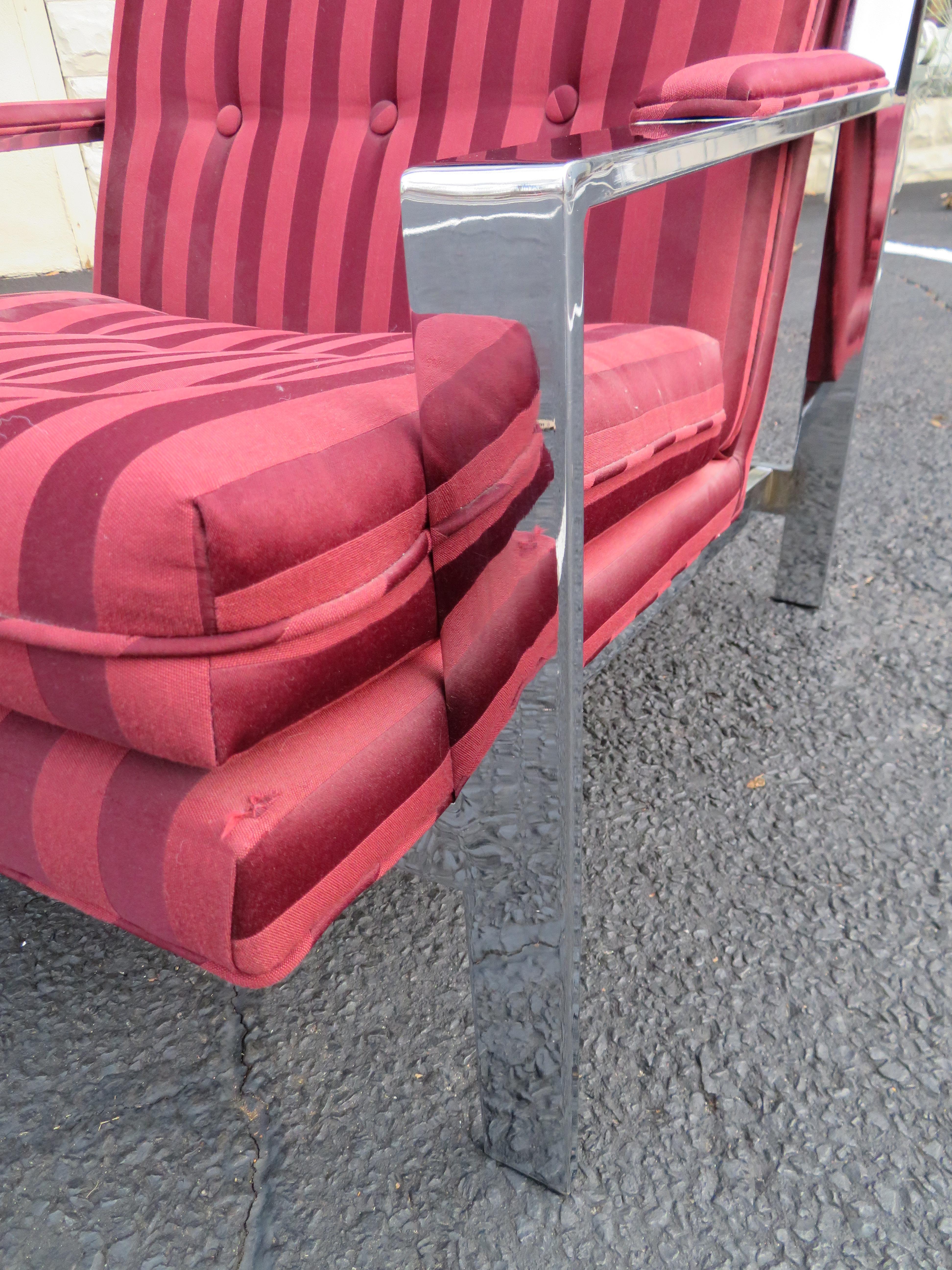 Paire de fauteuils de bar plats chromés de style Milo Baughman, mi-siècle moderne en vente 1
