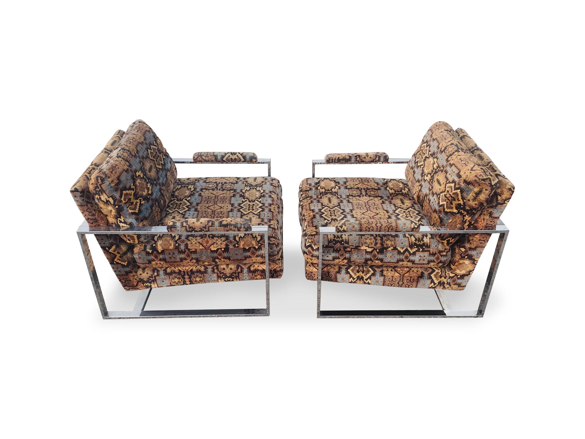 Pareja de tumbonas cromadas estilo Milo Baughman en venta 7