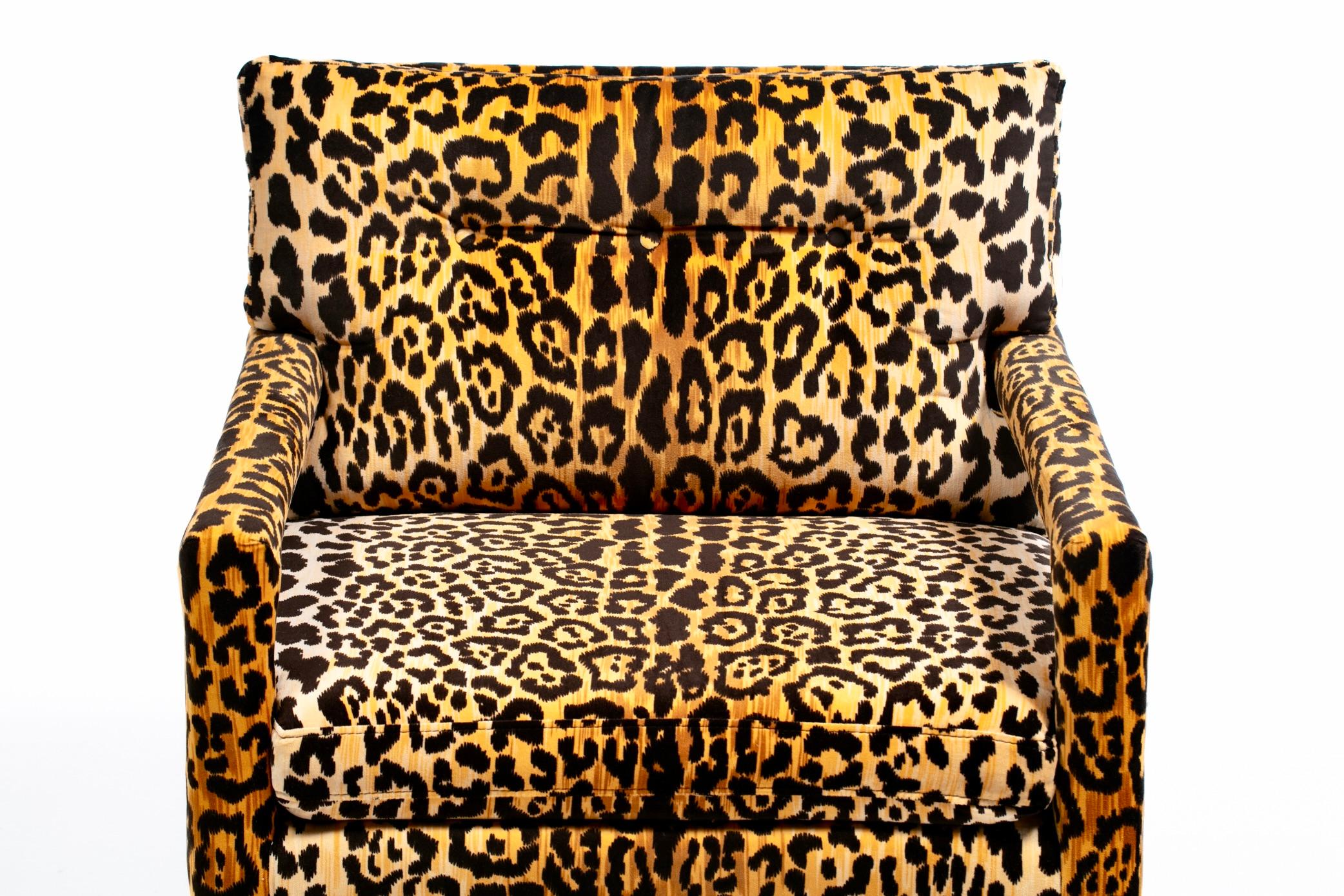 Coppia di sedie Parsons in velluto leopardato del 1970, in stile Milo Baughman. in vendita 6