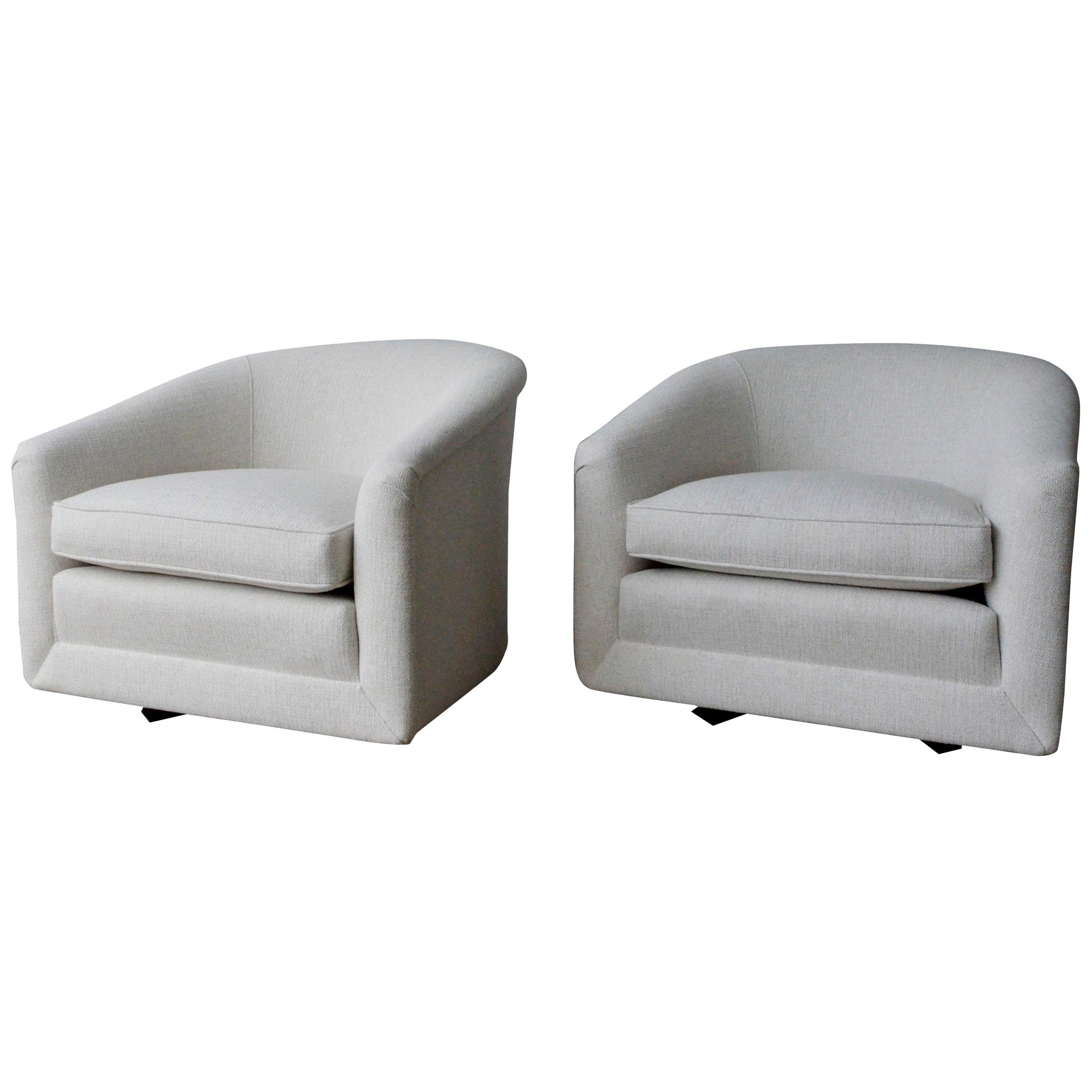 Pair of Milo Baughman Style New White Upholstery Swivel Chairs with Back Cushion For Sale