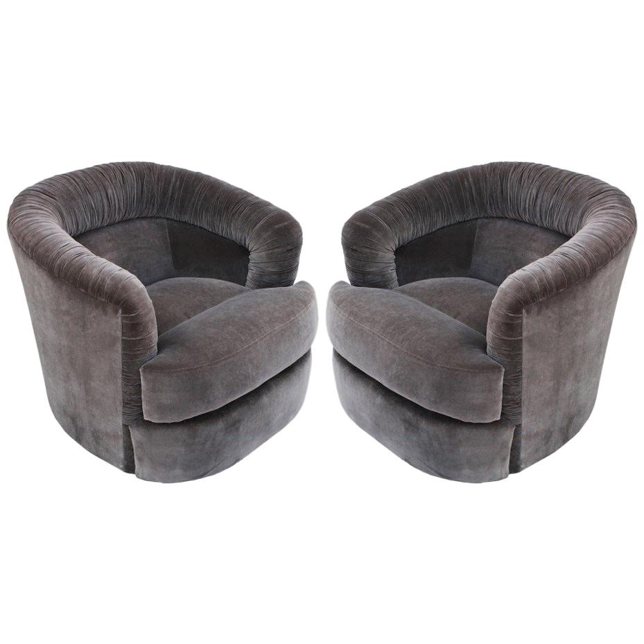 Pair of Milo Baughman Style Swivel Barrel Chairs For Sale