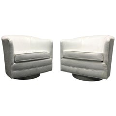 Retro Pair of Milo Baughman Style Swivel Lounge Chairs