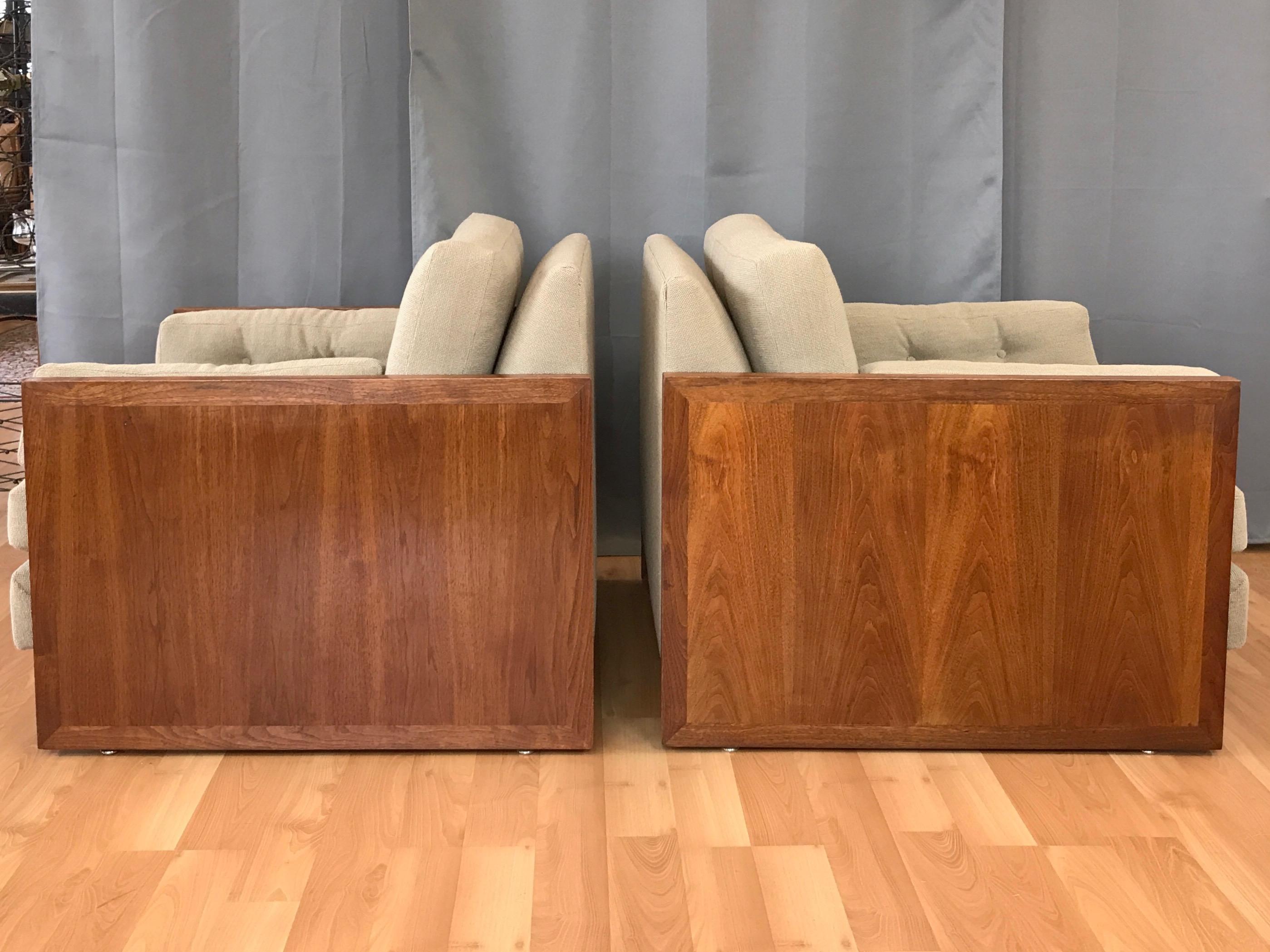 Pair of Milo Baughman-Style Walnut Cube Lounge Chairs 1