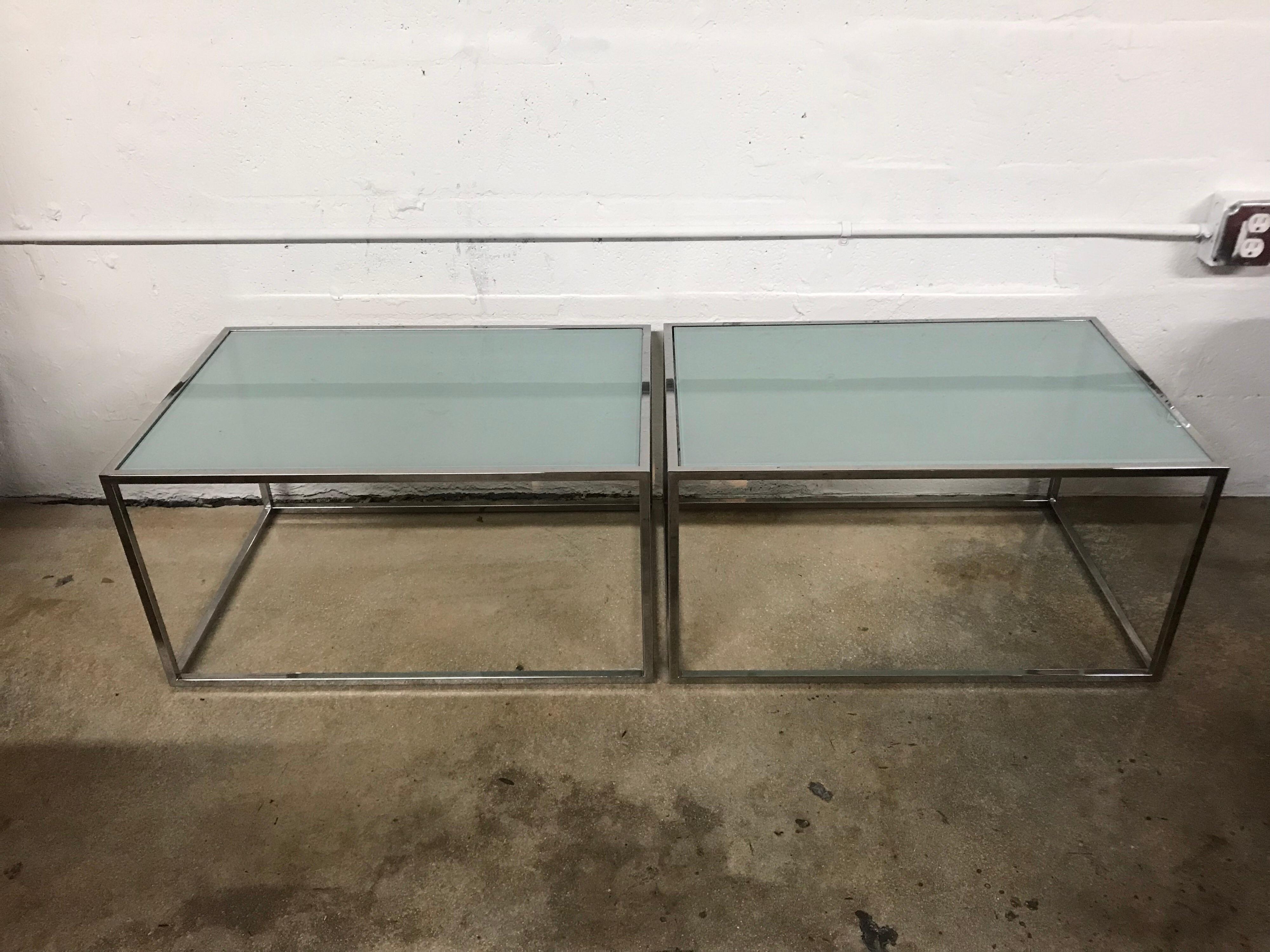 Mid-Century Modern Pair Chrome and Frosted Glass Tables in the Style of Milo Baughman, circa 1970s. For Sale