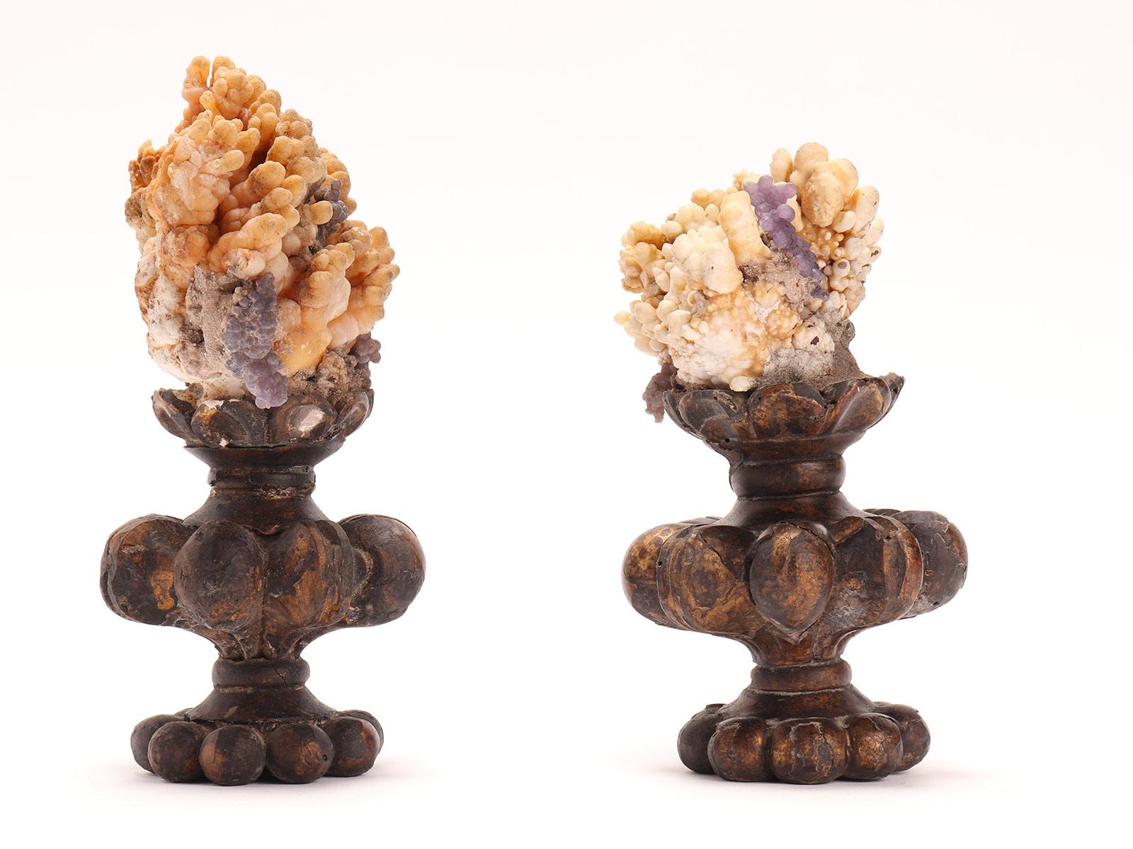19th Century Pair of Mineral Specimen: Calcite Flowers and Pyromorphite Crystals, Italy 1880 For Sale