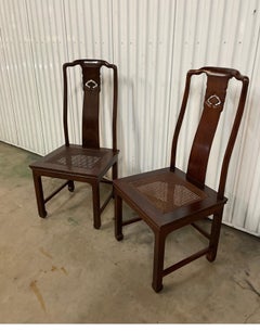 Coppia di sedie laterali in stile dinastia Ming di Henredon