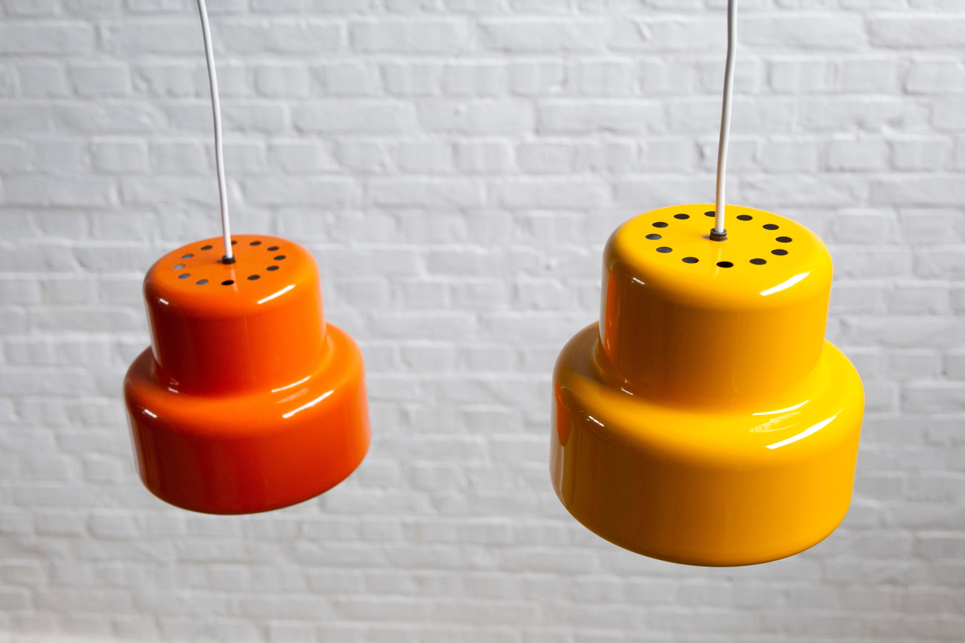 Pair of Mini-Poker Pendant Lamp by Jo Hammerborg for Fog & Mørup, Denmark, 1960s in vendita 3