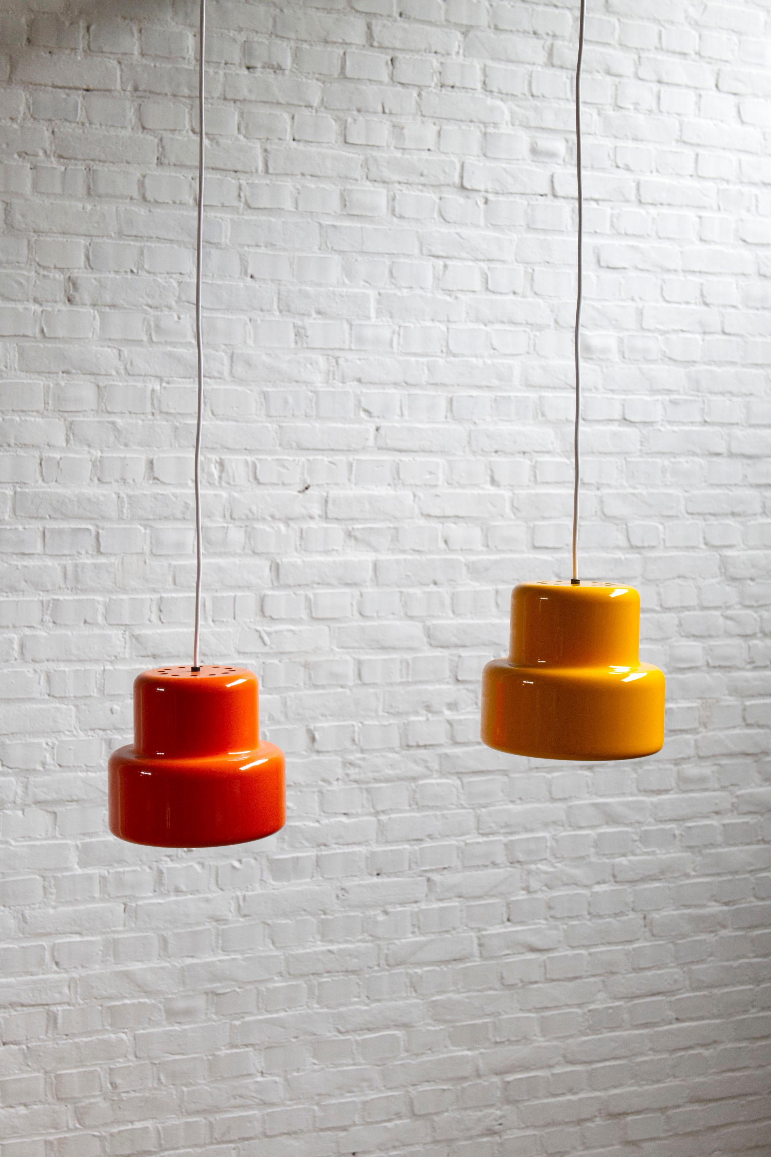 Danese Pair of Mini-Poker Pendant Lamp by Jo Hammerborg for Fog & Mørup, Denmark, 1960s in vendita