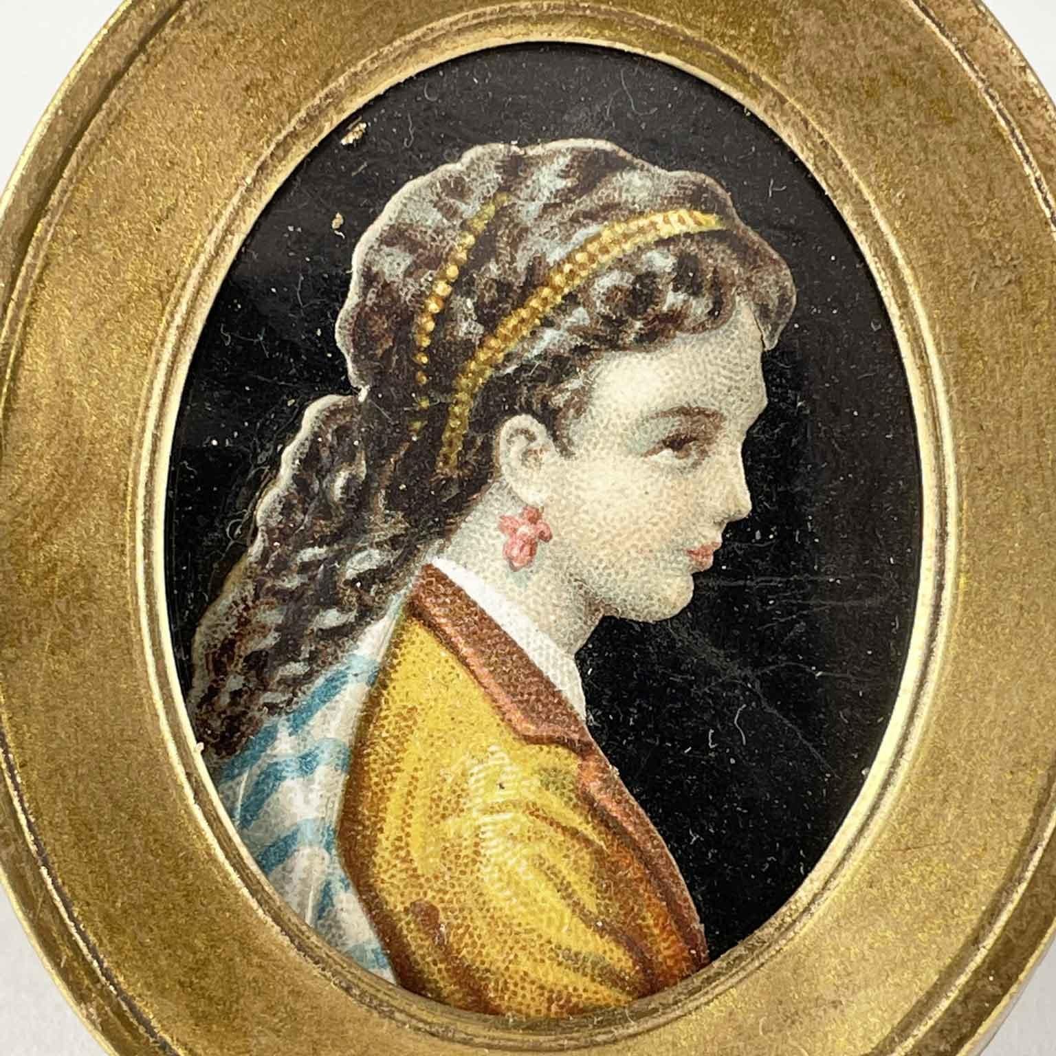 Miniatur-Damenporträts aus der französischen Schule des 19. Jahrhunderts, Paar (Handbemalt) im Angebot